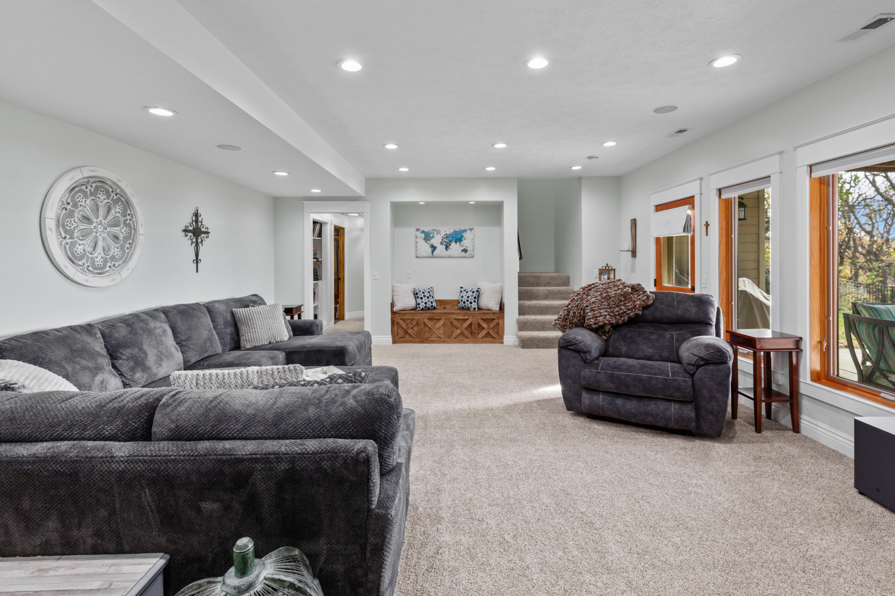 1934 193RD Lane
