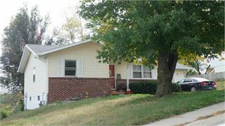401 FAIRVIEW Drive