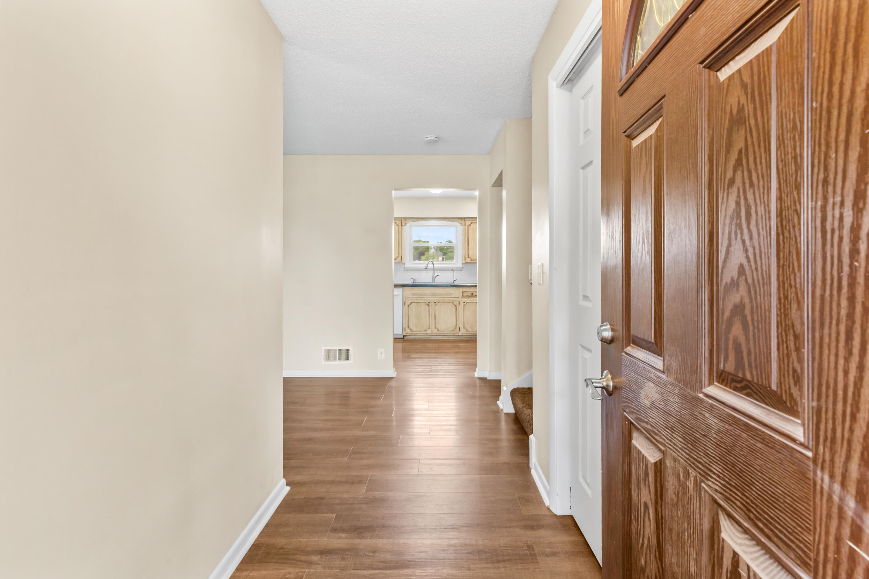 100 HILLSIDE Drive