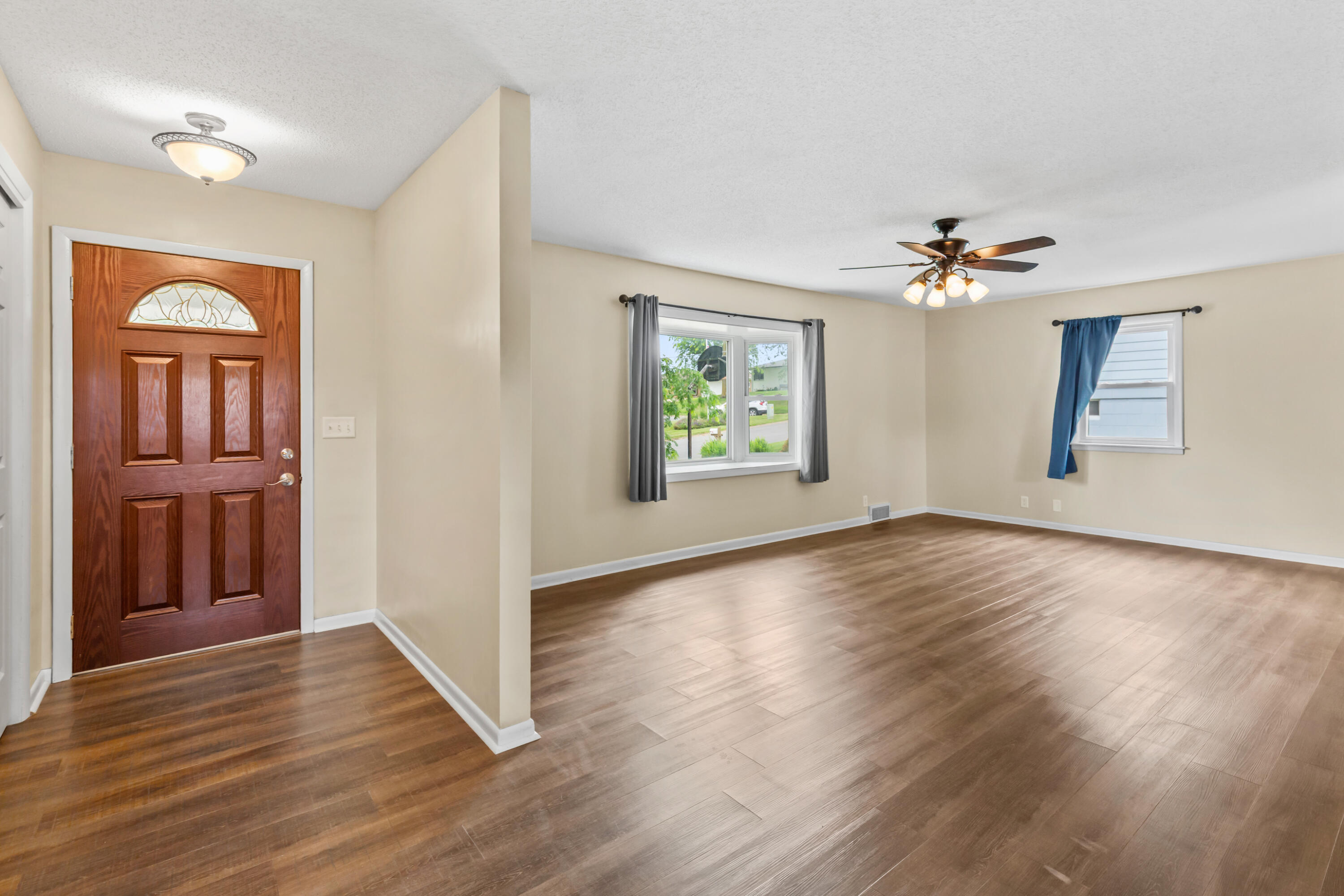 100 HILLSIDE Drive