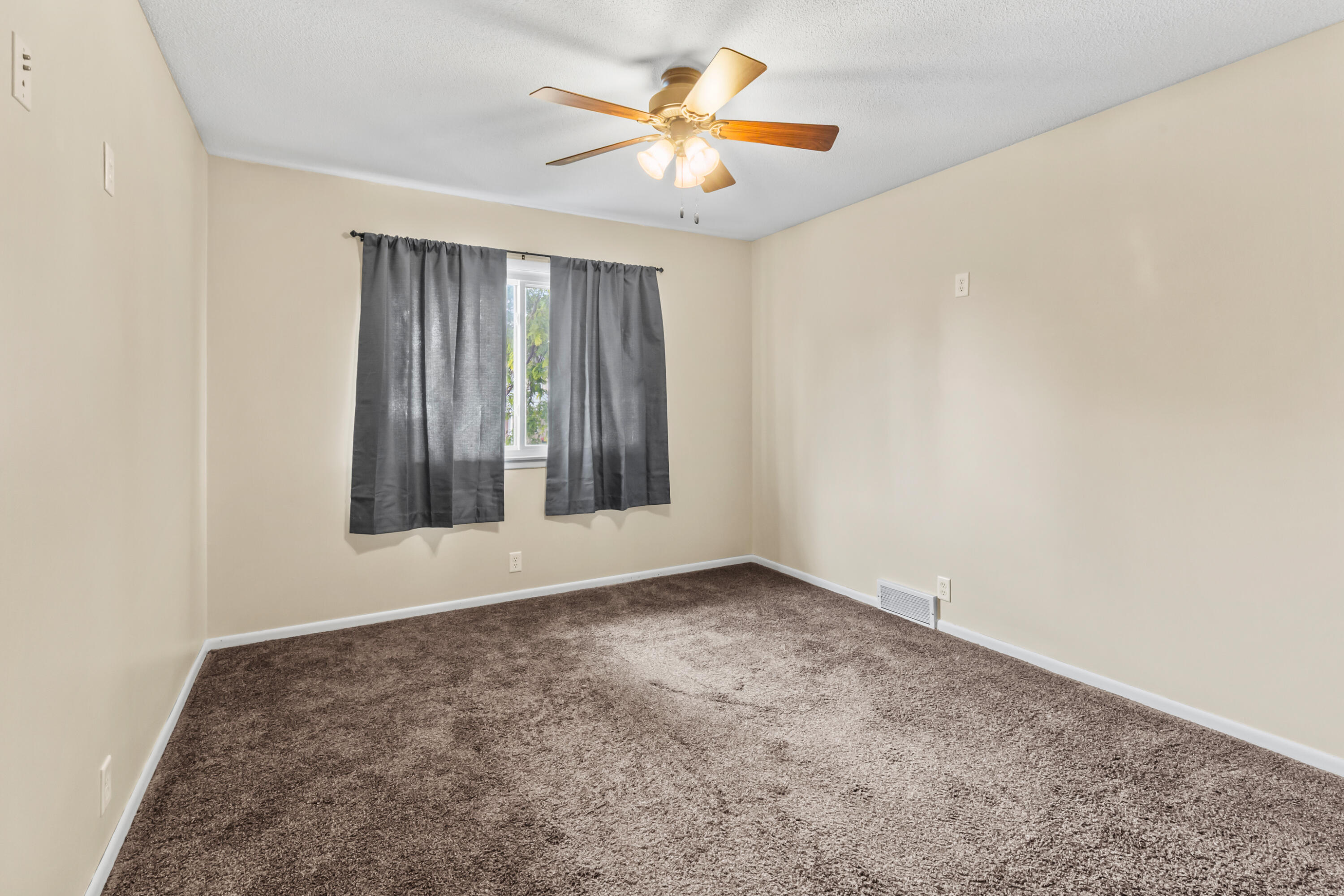 100 HILLSIDE Drive