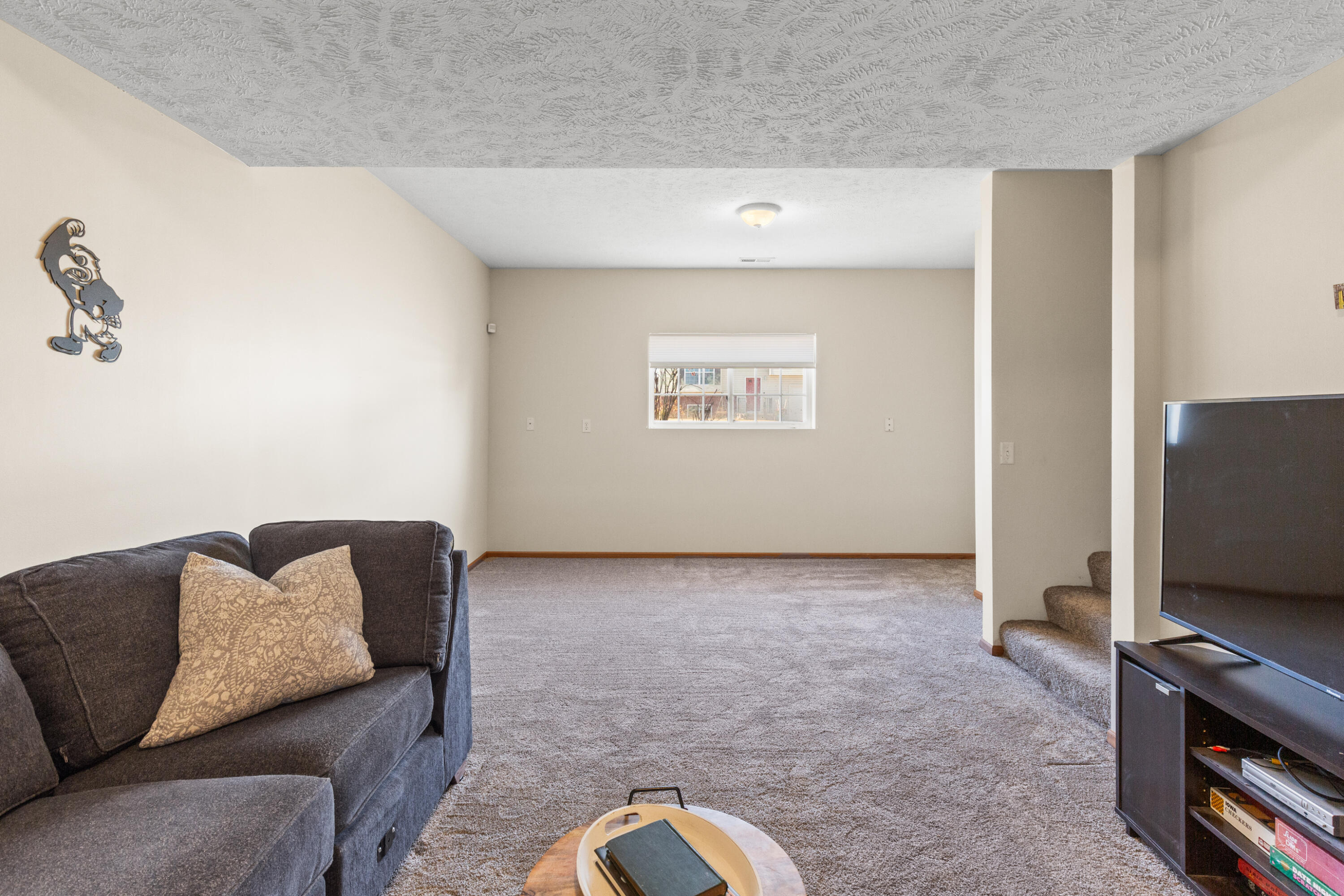 5743 MERLIN Lane
