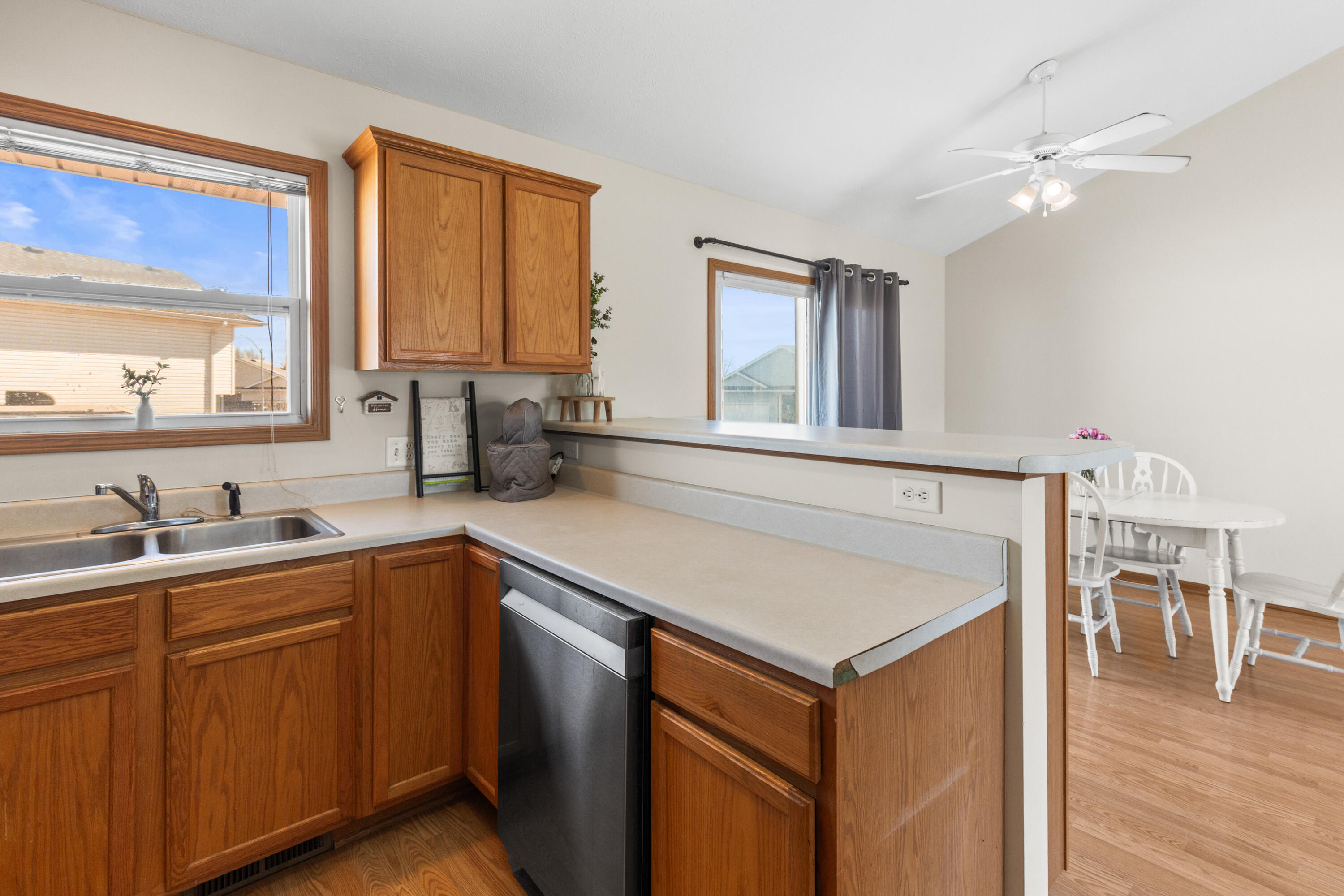 5743 MERLIN Lane
