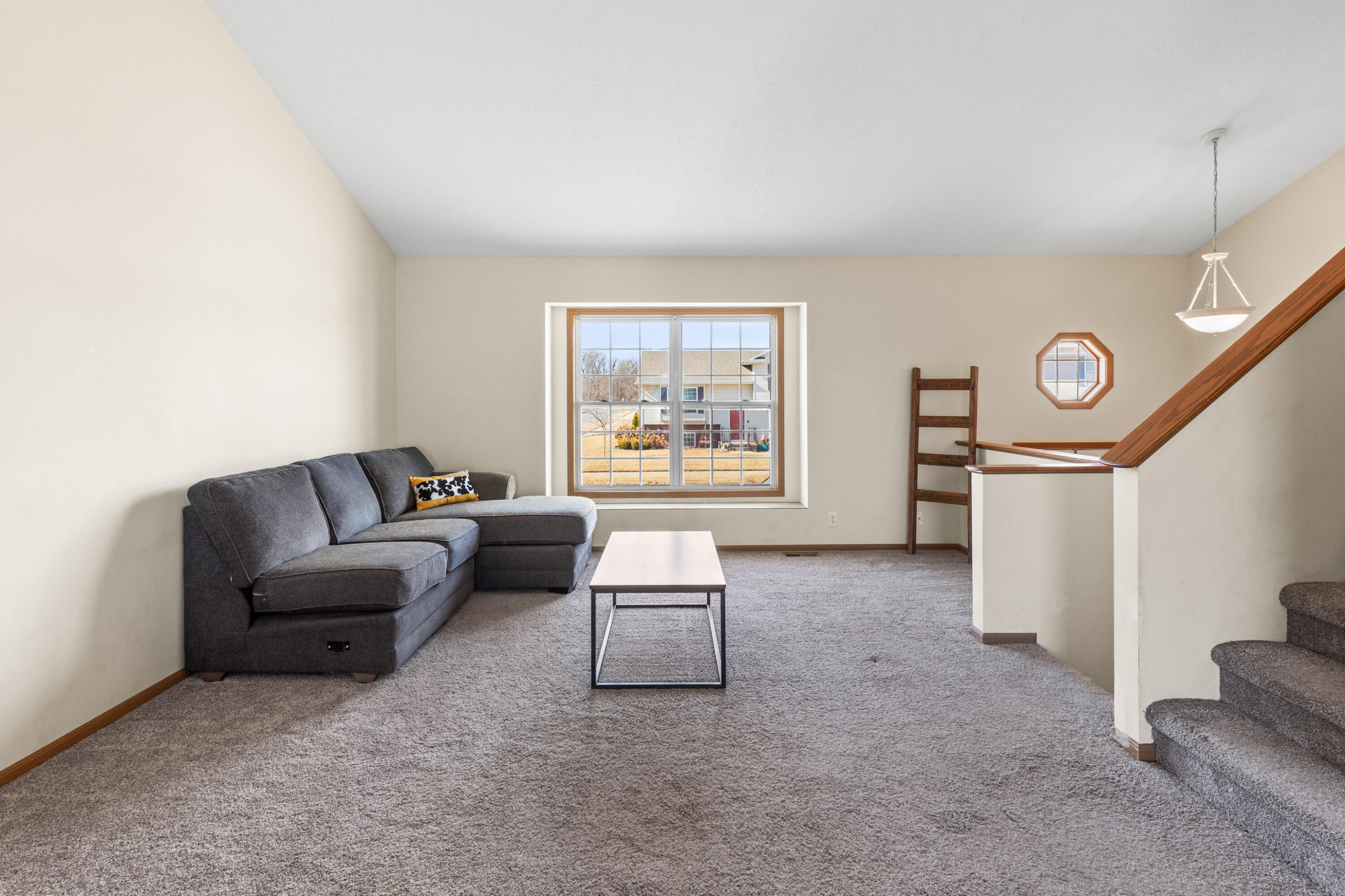 5743 MERLIN Lane