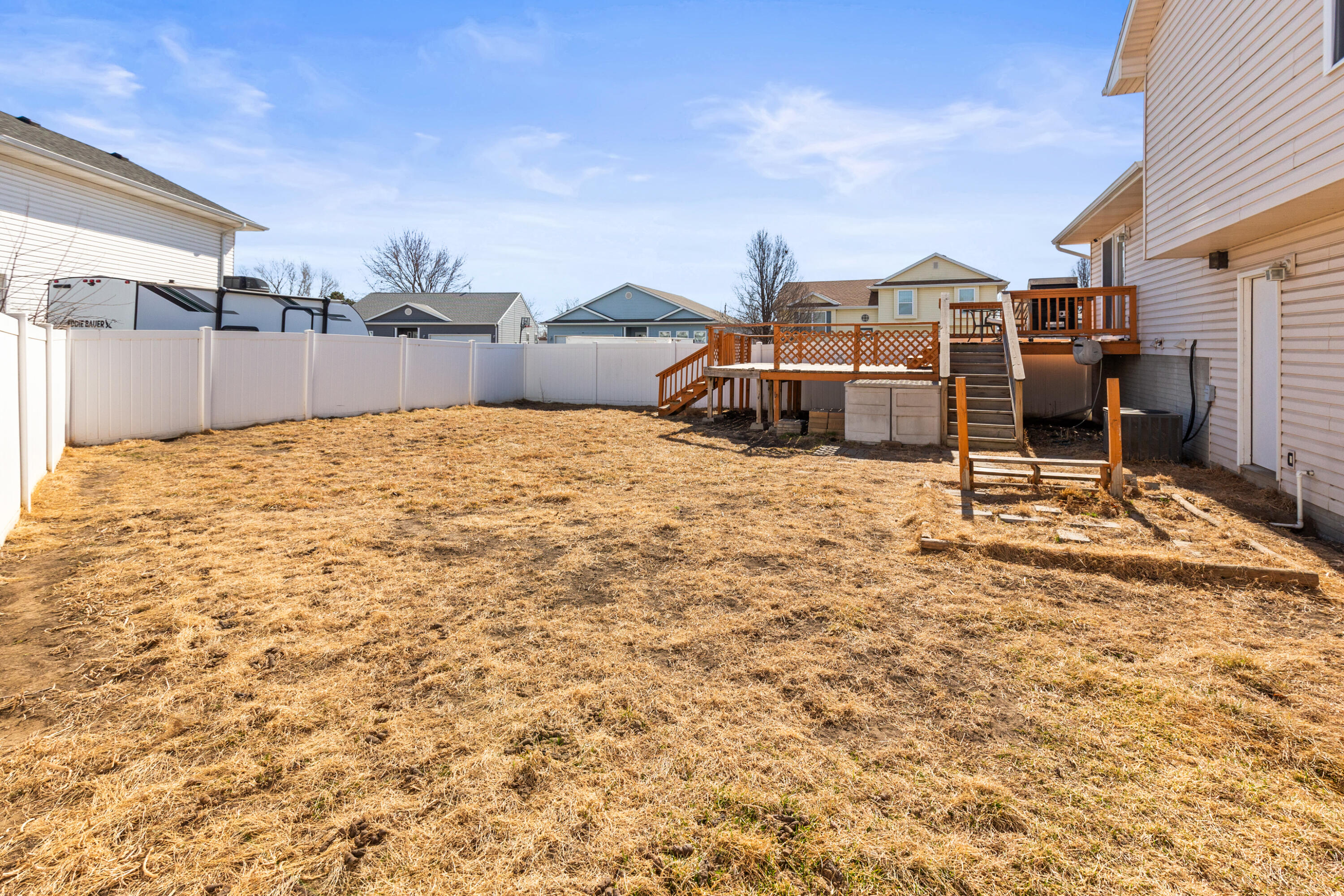 5743 MERLIN Lane