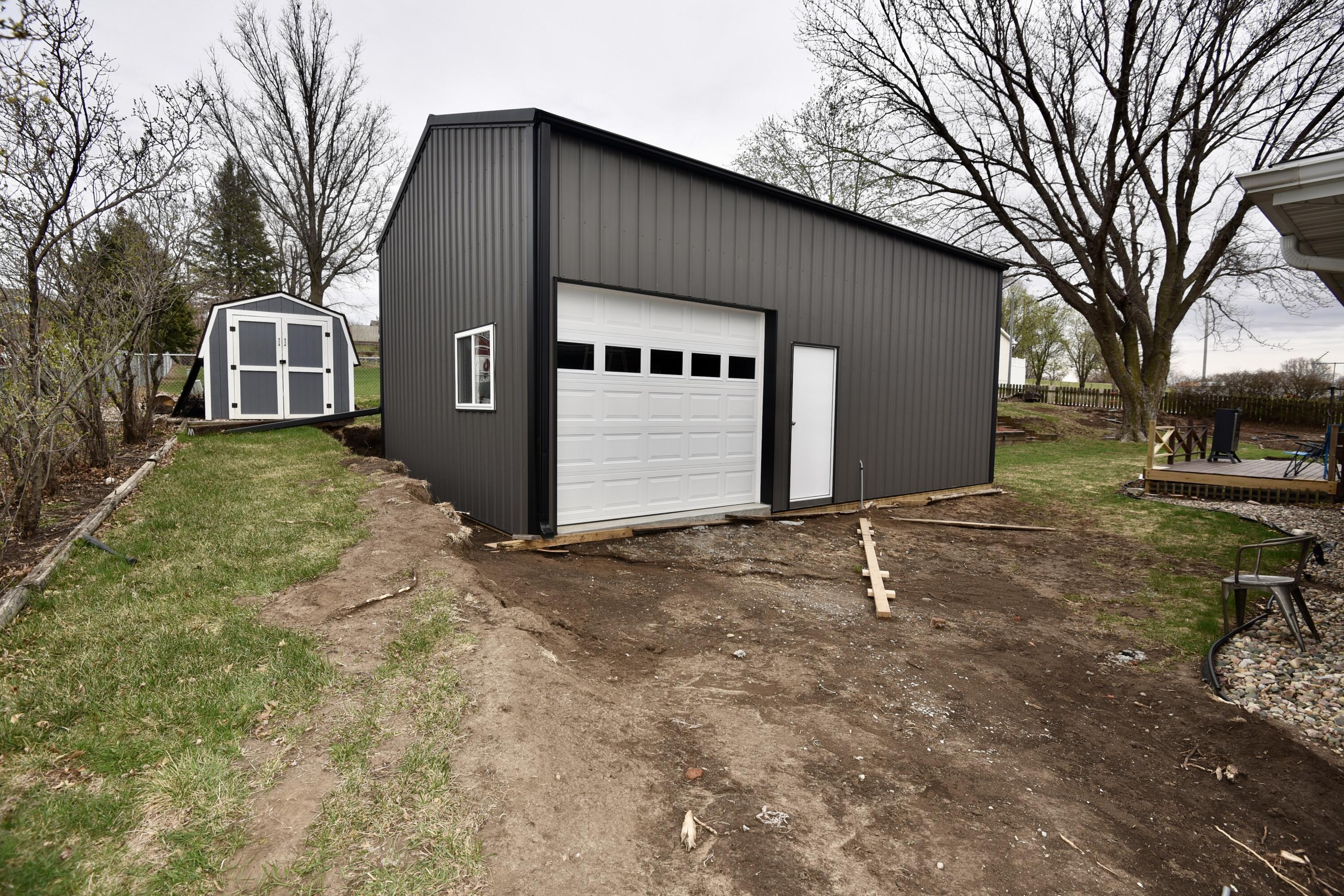 717 SCHUEMAN Court