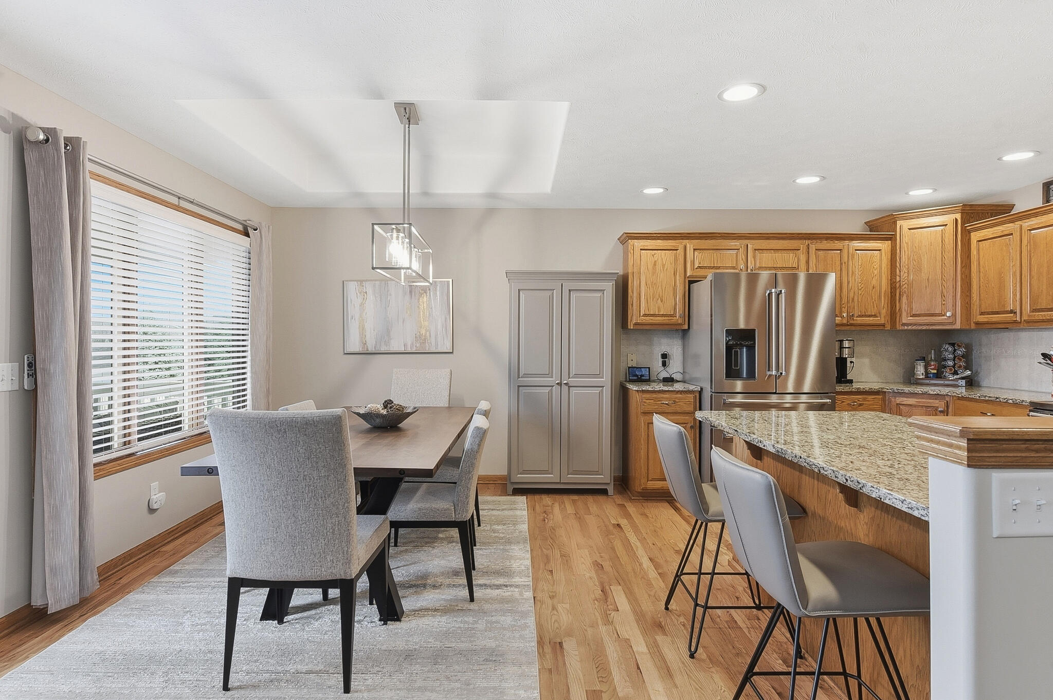 4105 GLADBROOK Drive