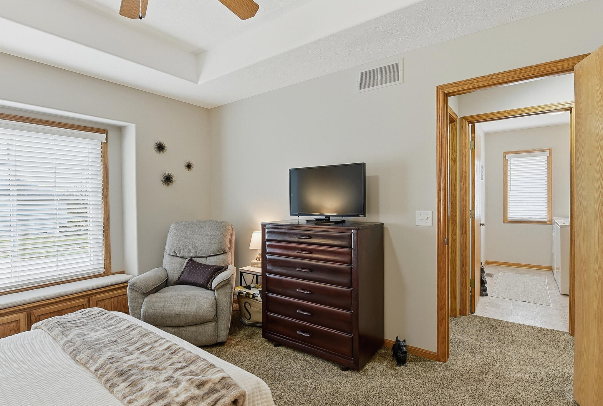 4105 GLADBROOK Drive