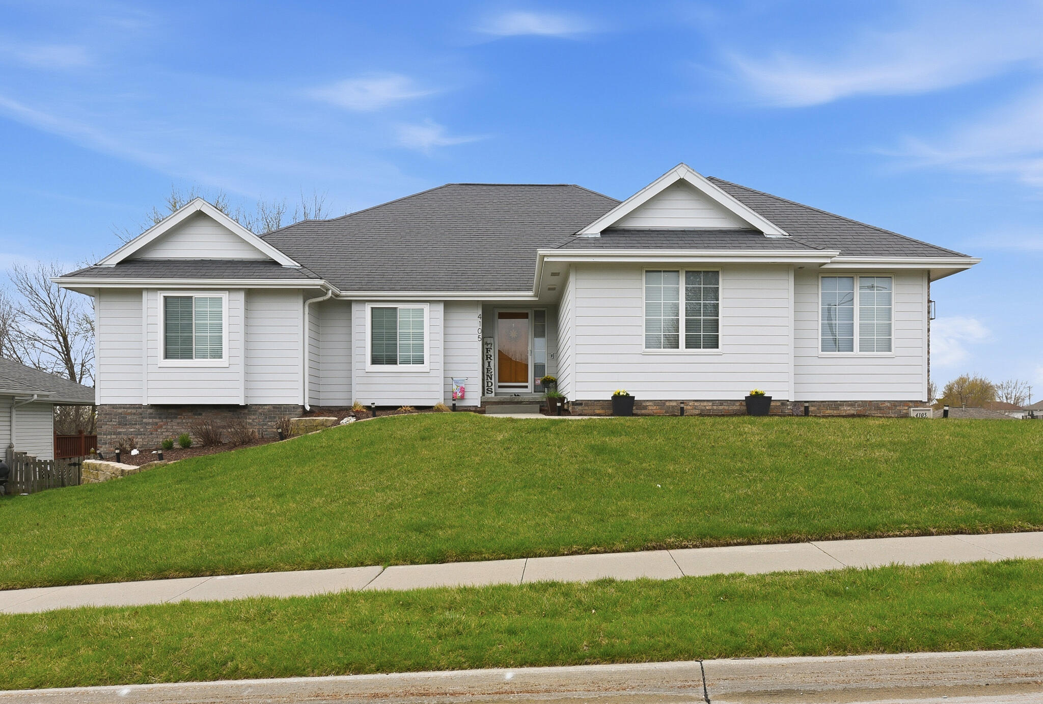 4105 GLADBROOK Drive
