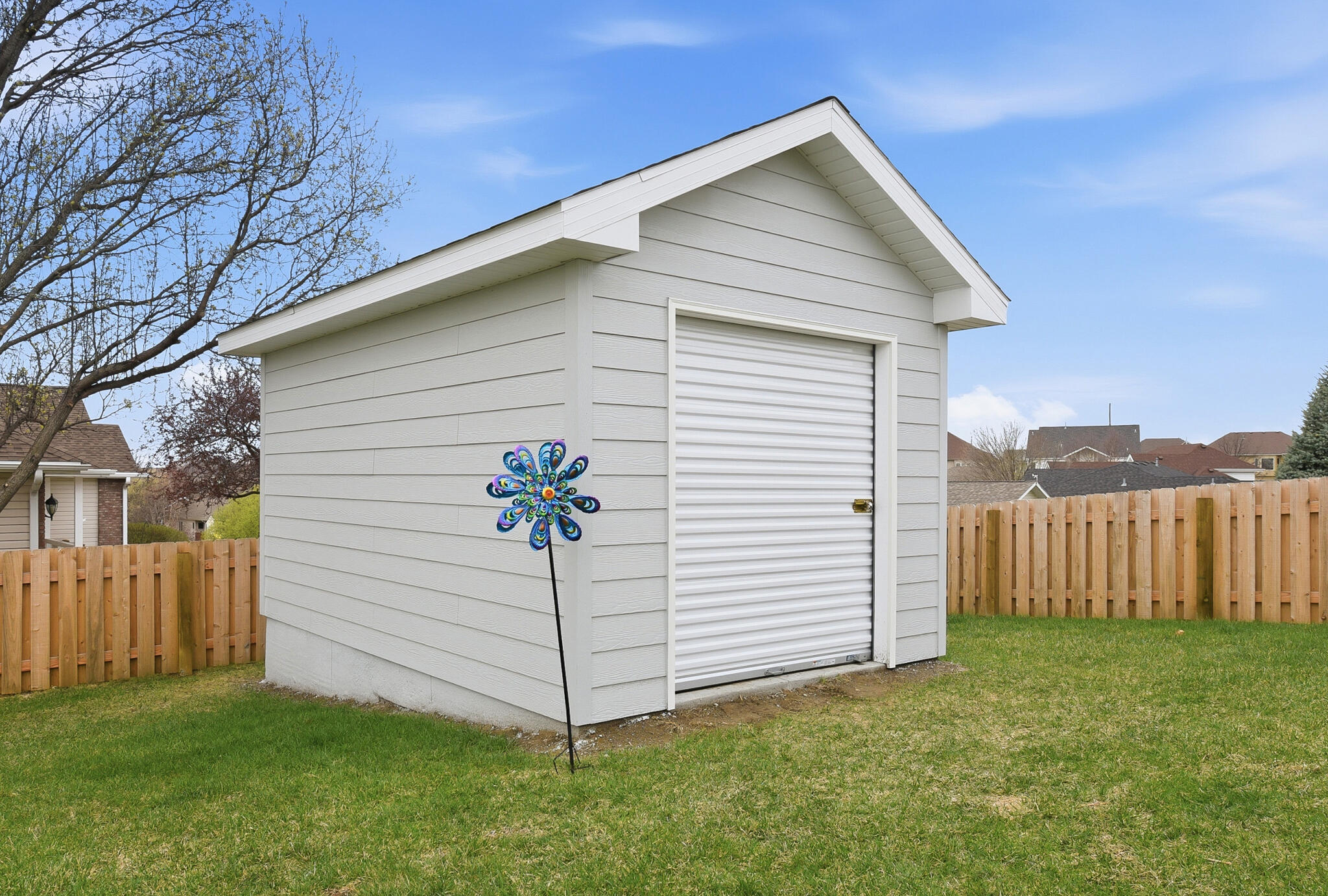 4105 GLADBROOK Drive