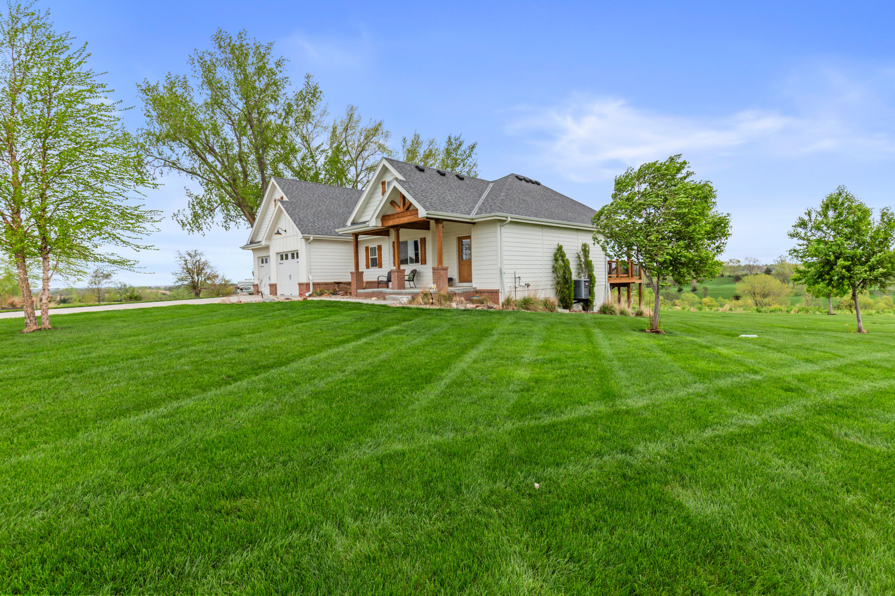 3369 MERIWETHER LEWIS Lane