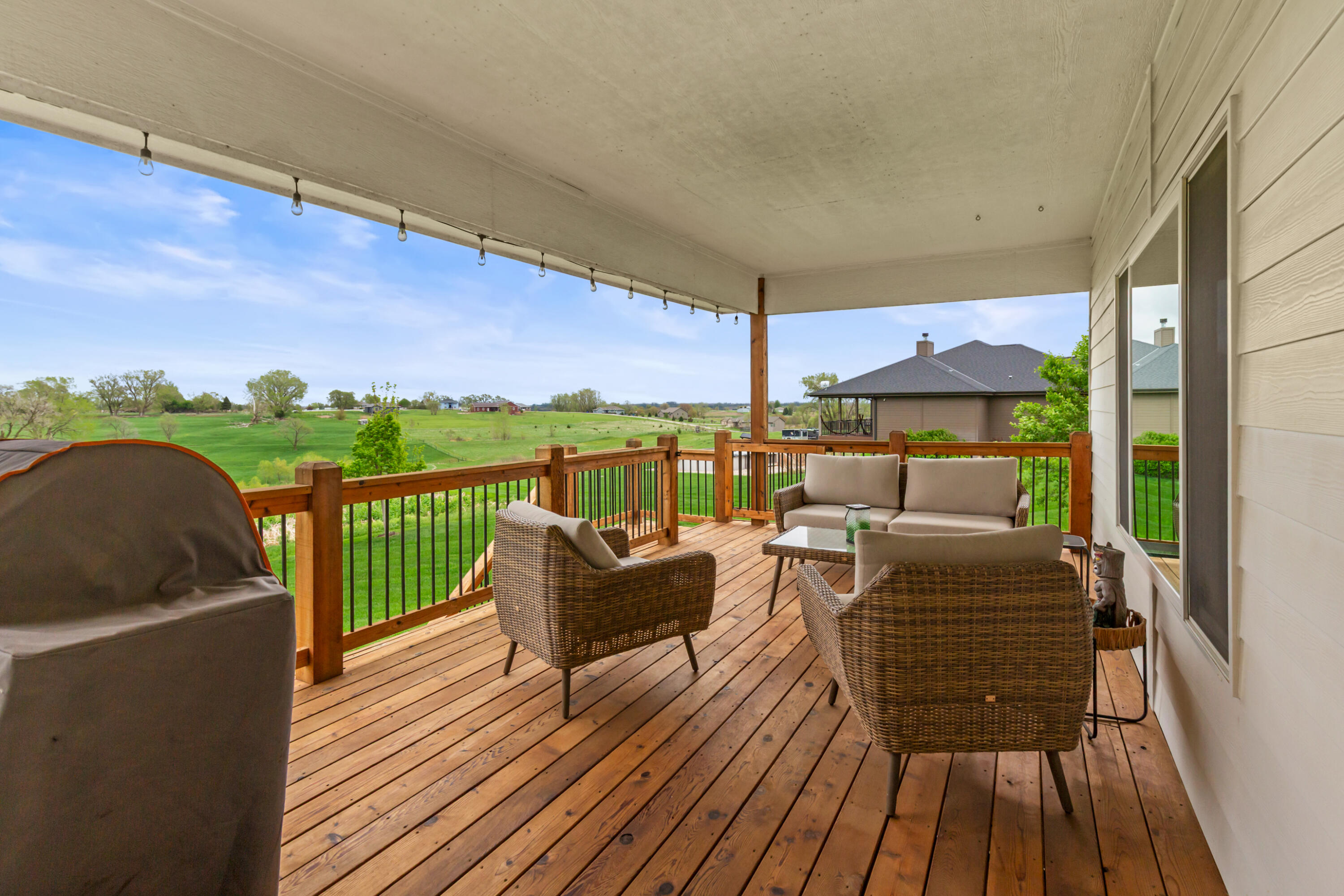 3369 MERIWETHER LEWIS Lane
