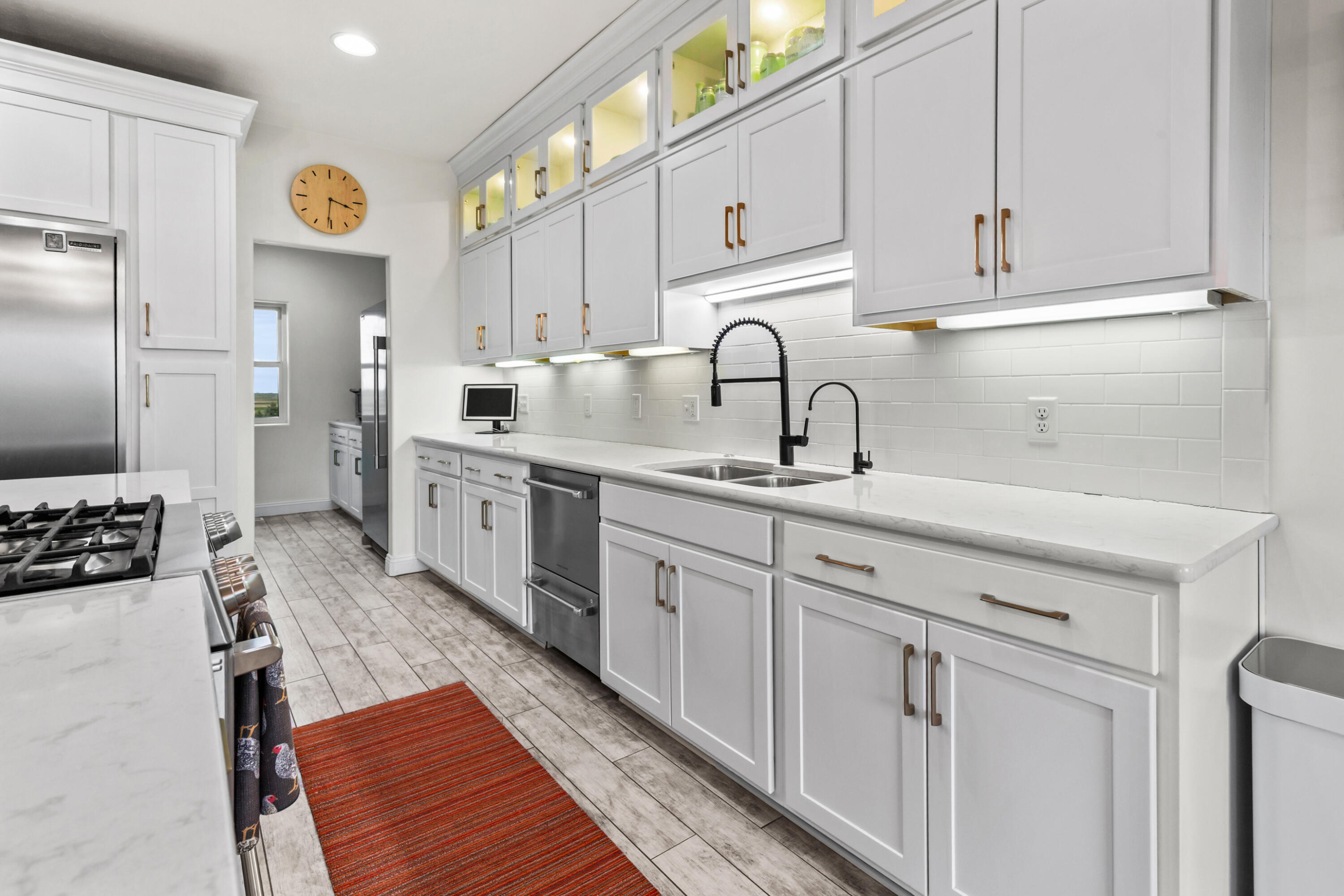 3369 MERIWETHER LEWIS Lane