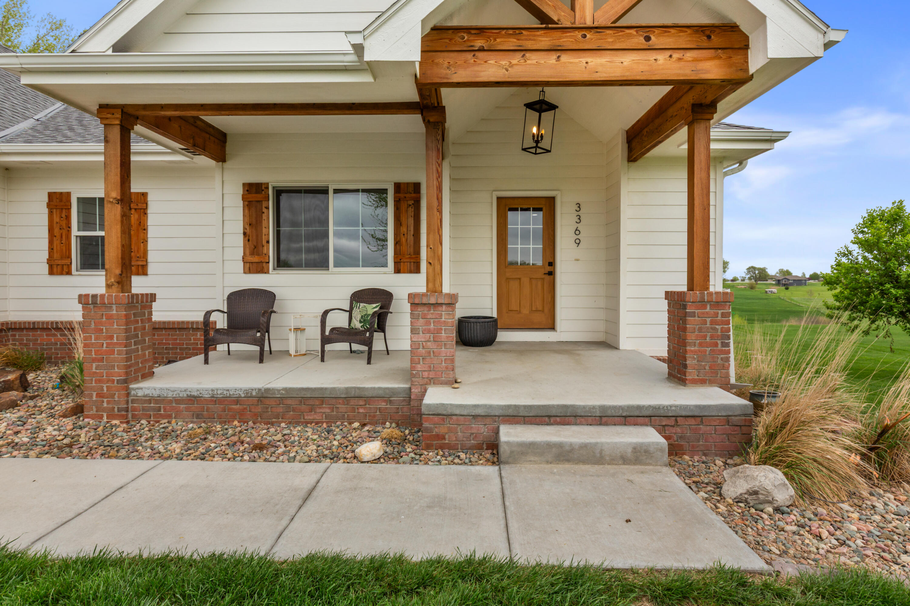3369 MERIWETHER LEWIS Lane