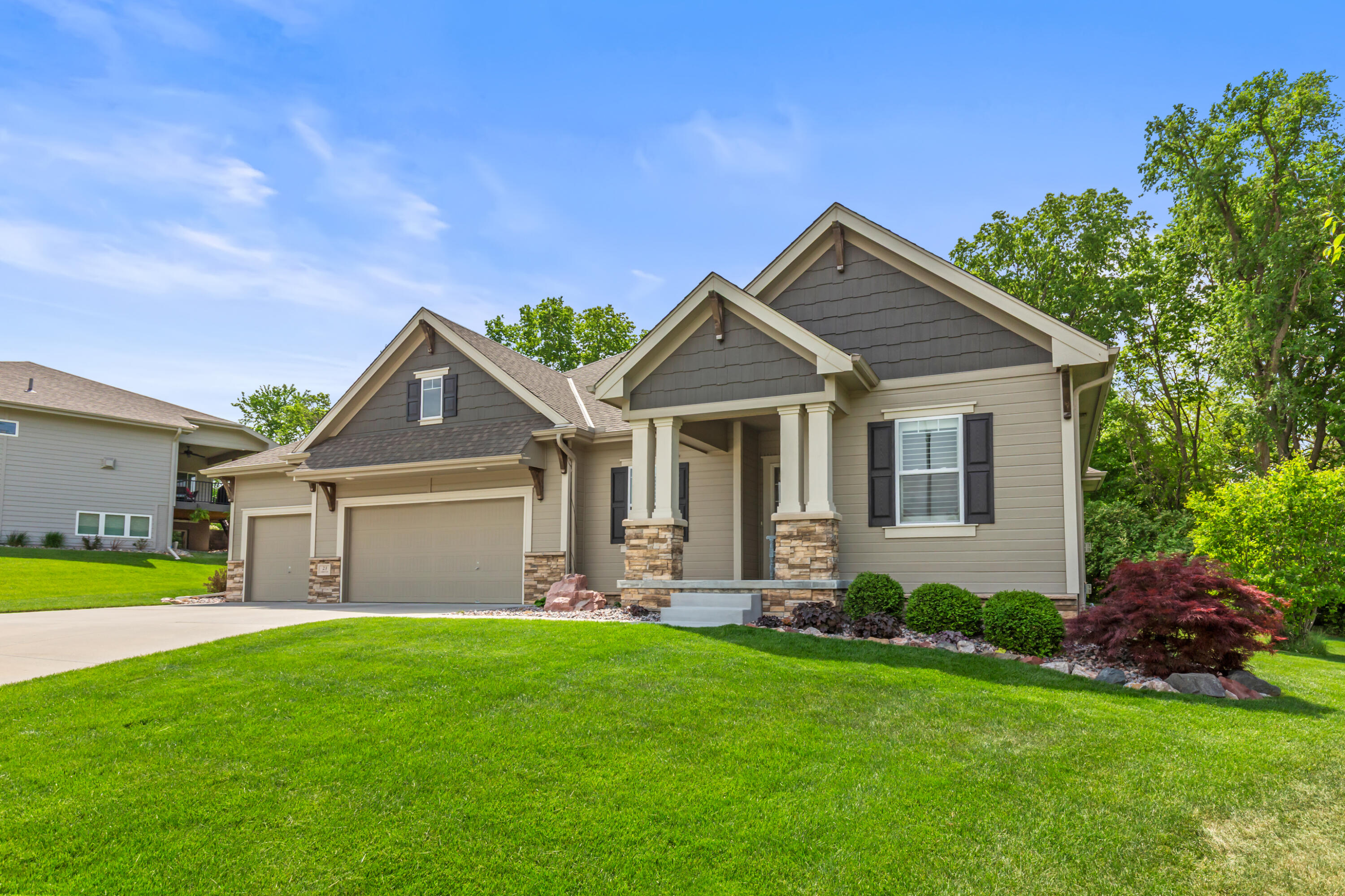 23 LILAC Circle