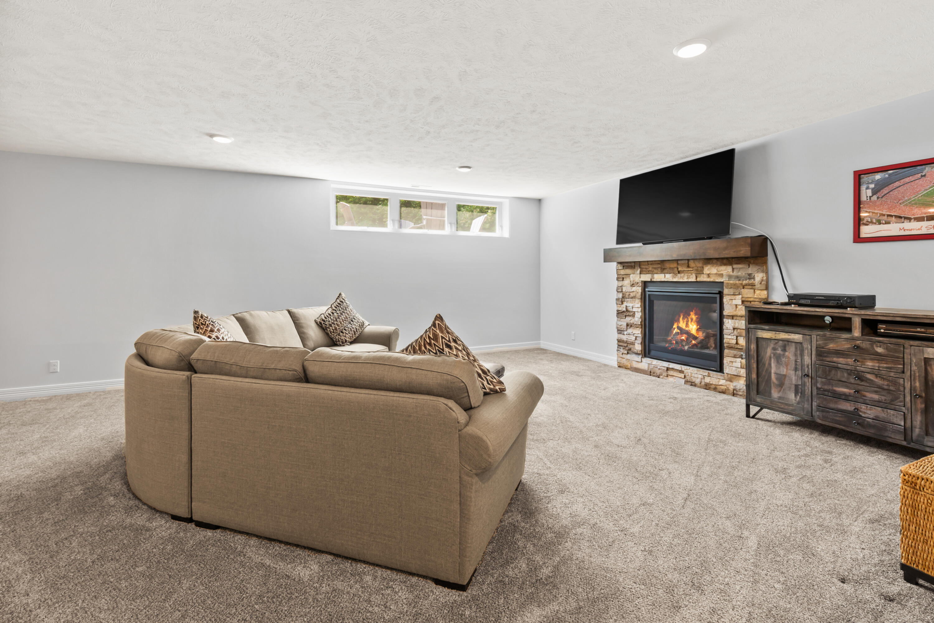 23 LILAC Circle
