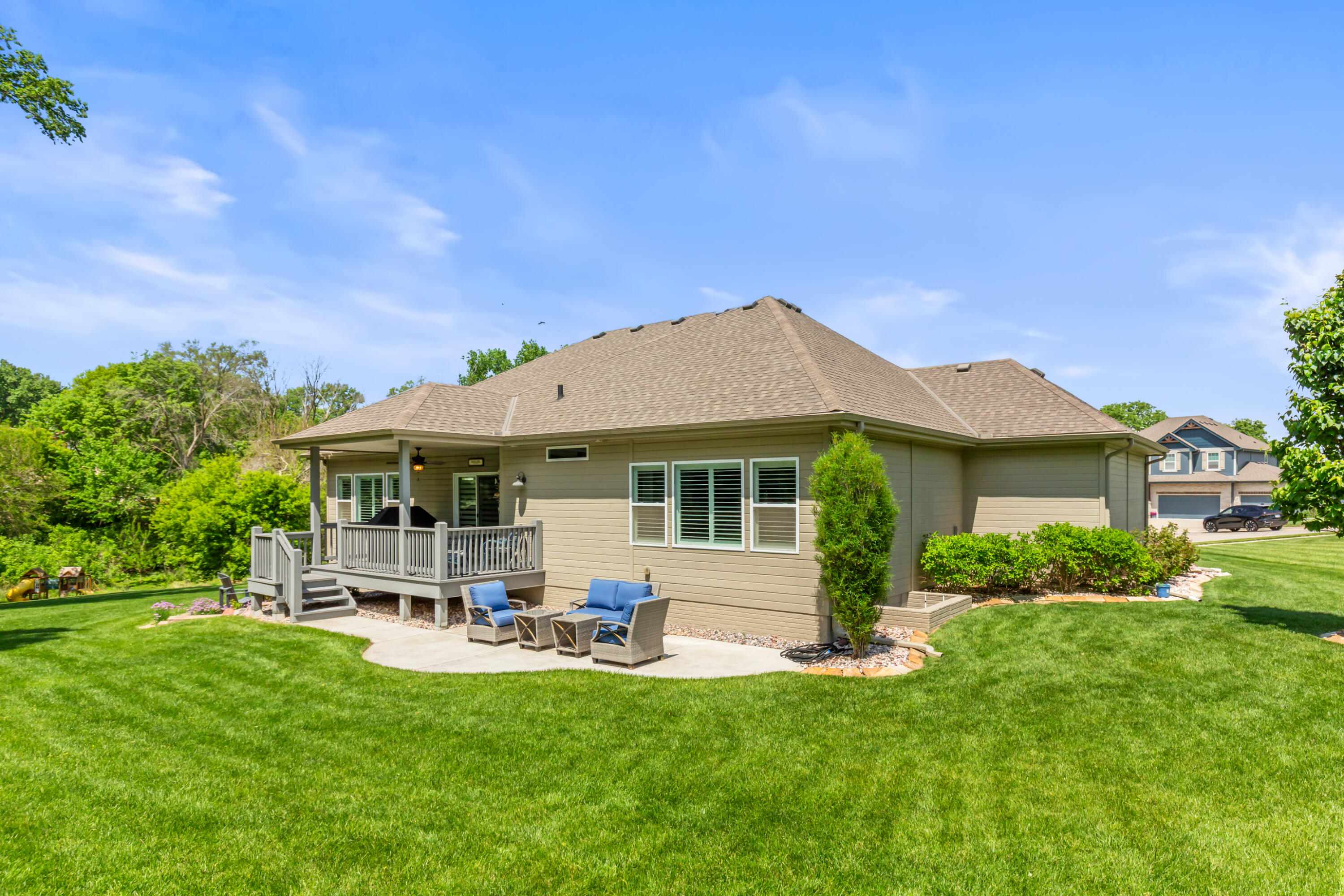 23 LILAC Circle