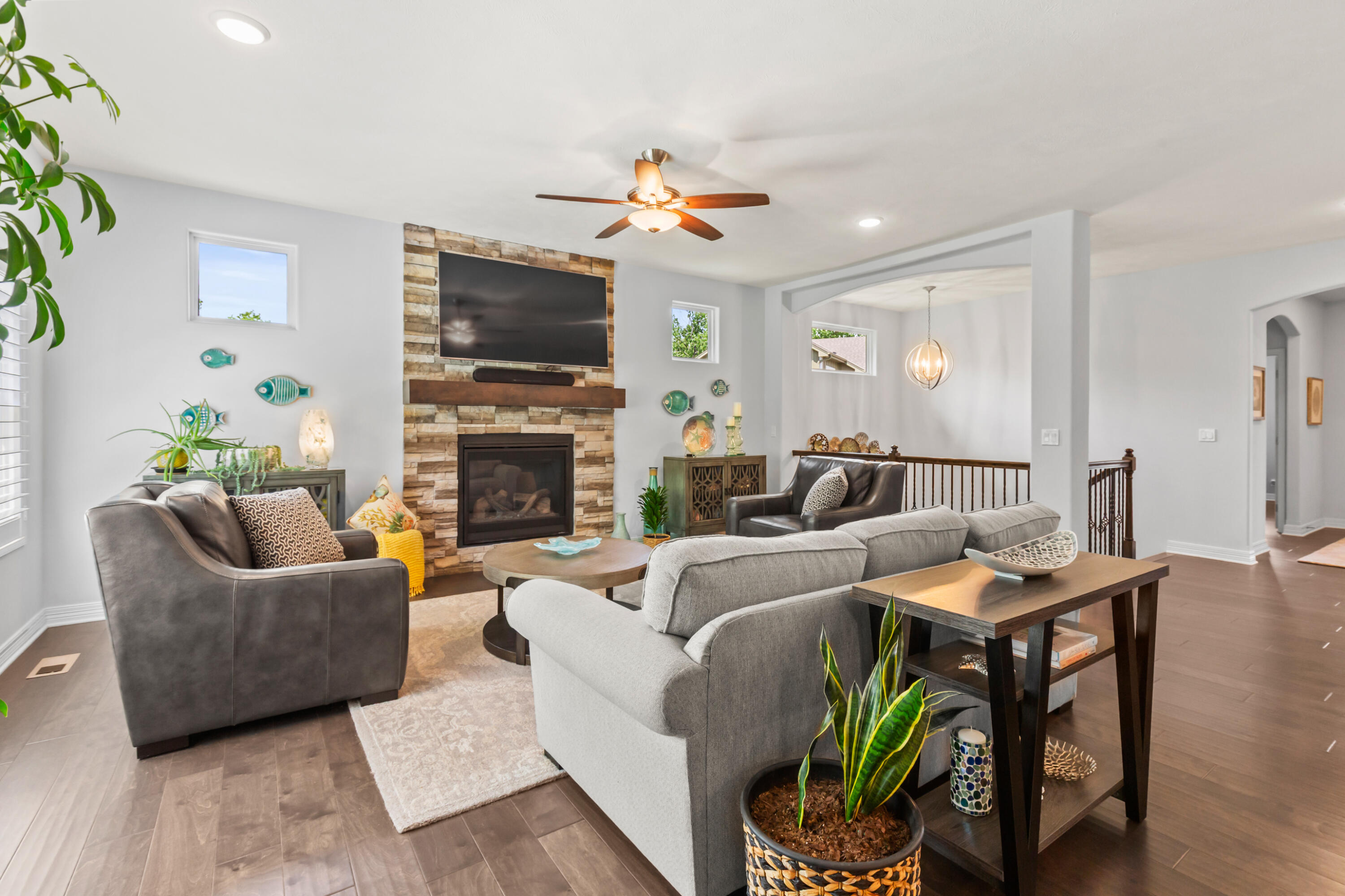 23 LILAC Circle