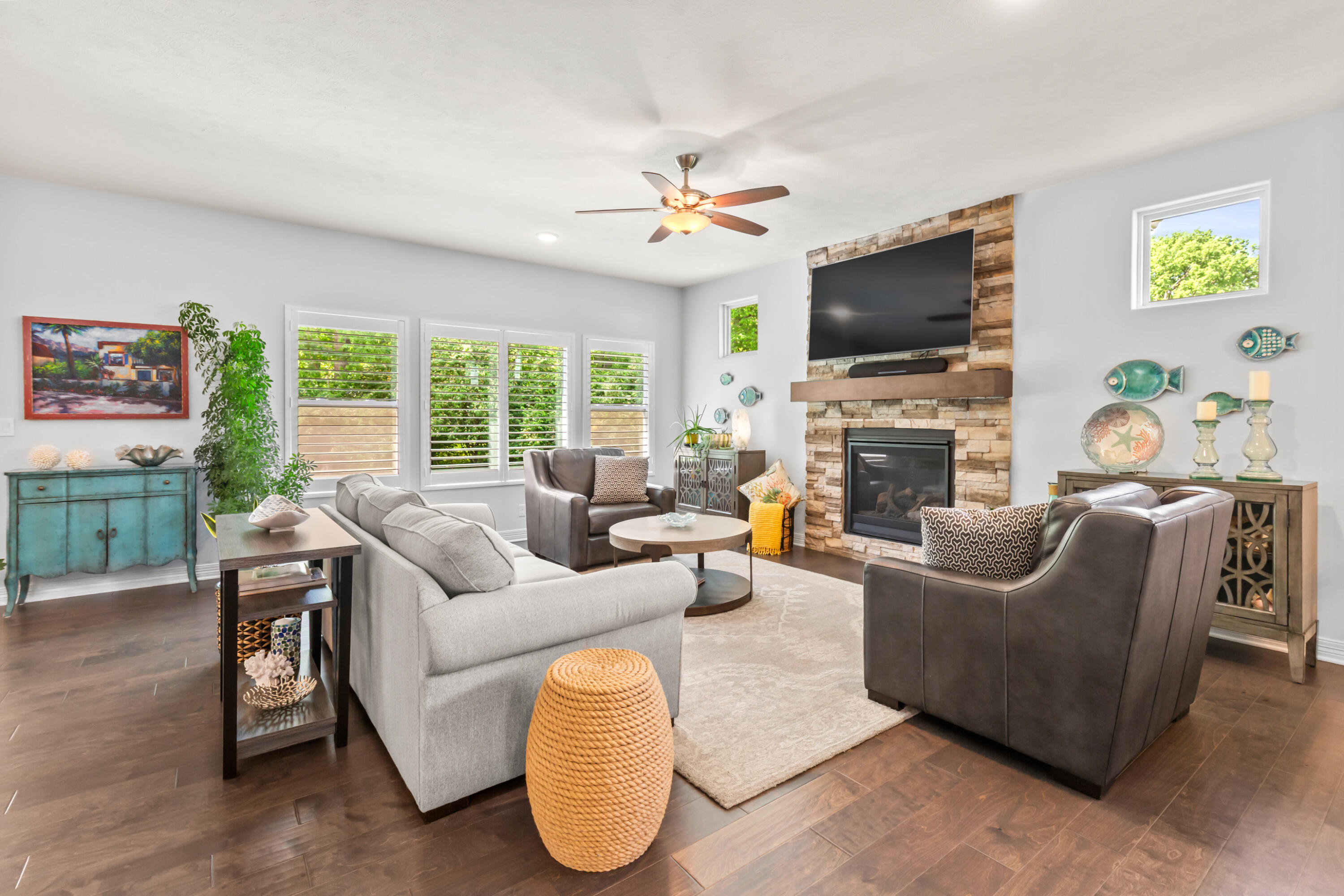 23 LILAC Circle