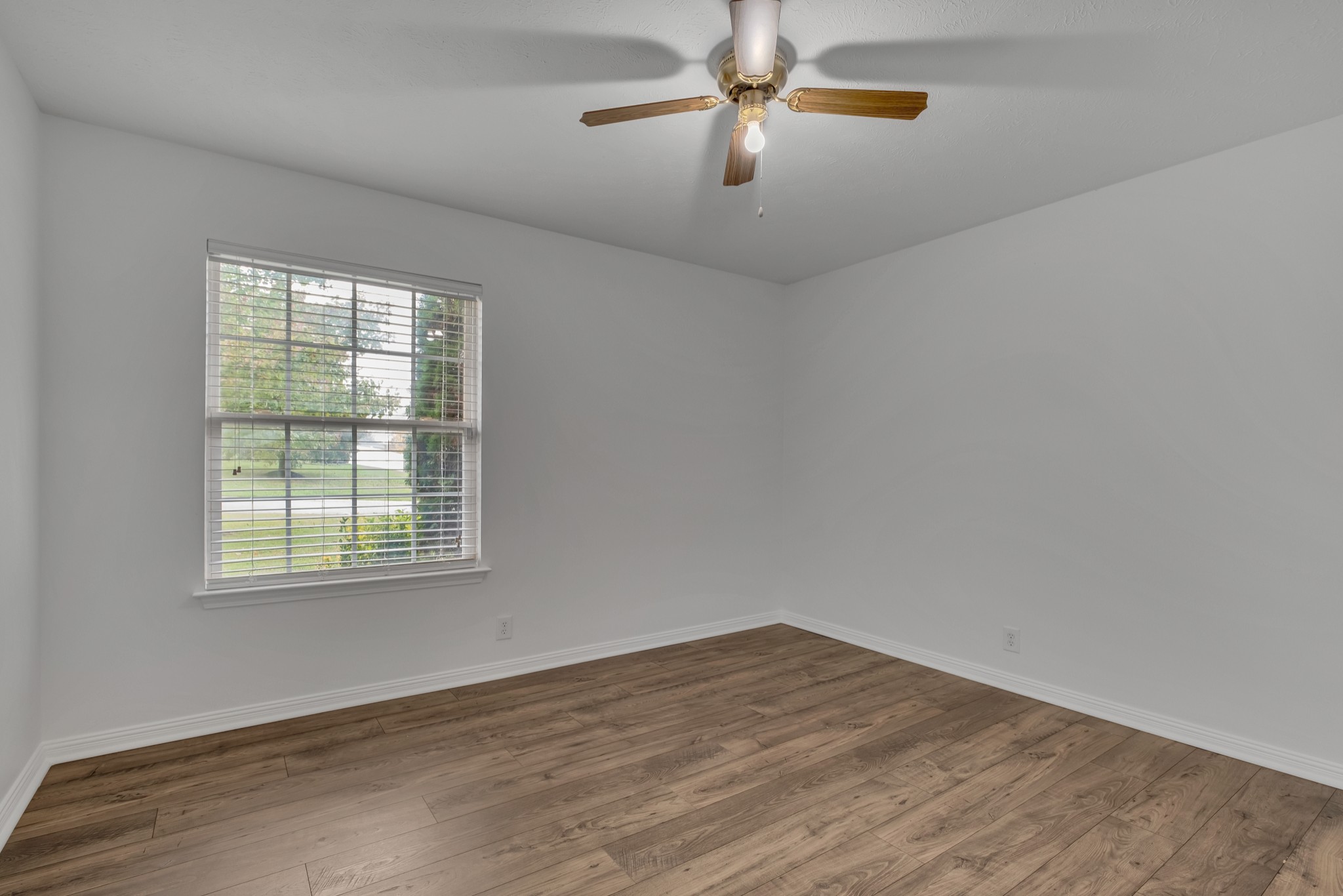 157 Mary Joe Martin Dr