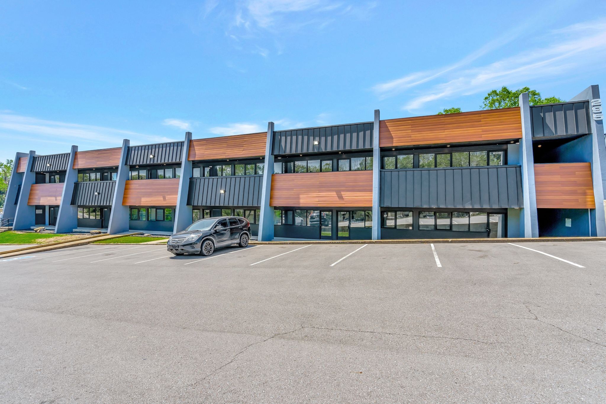 295 Plus Park Blvd Unit: 107