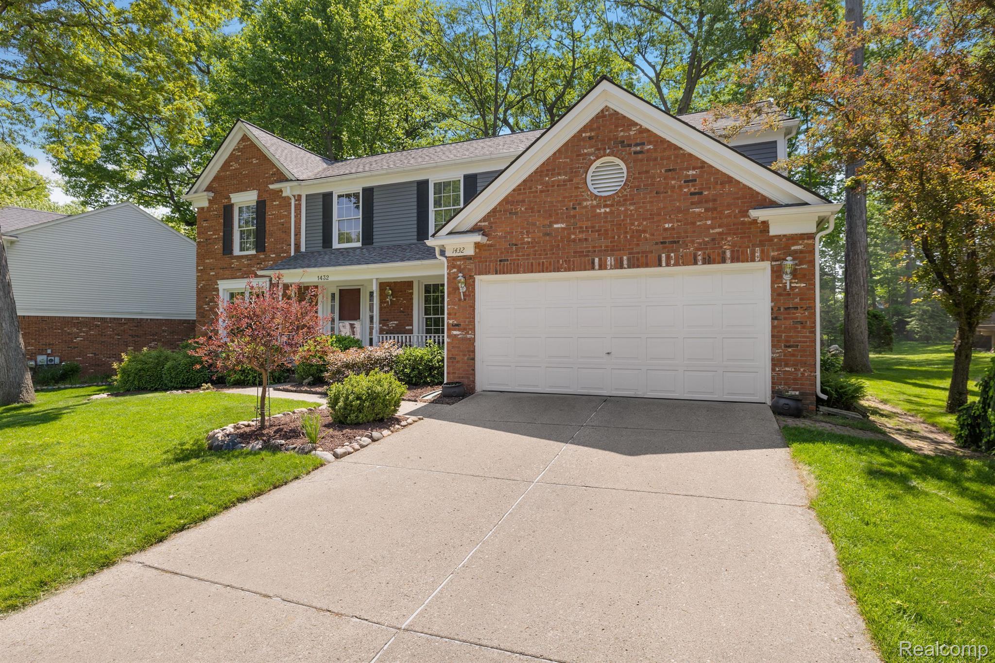 1432 SANDY RIDGE Drive