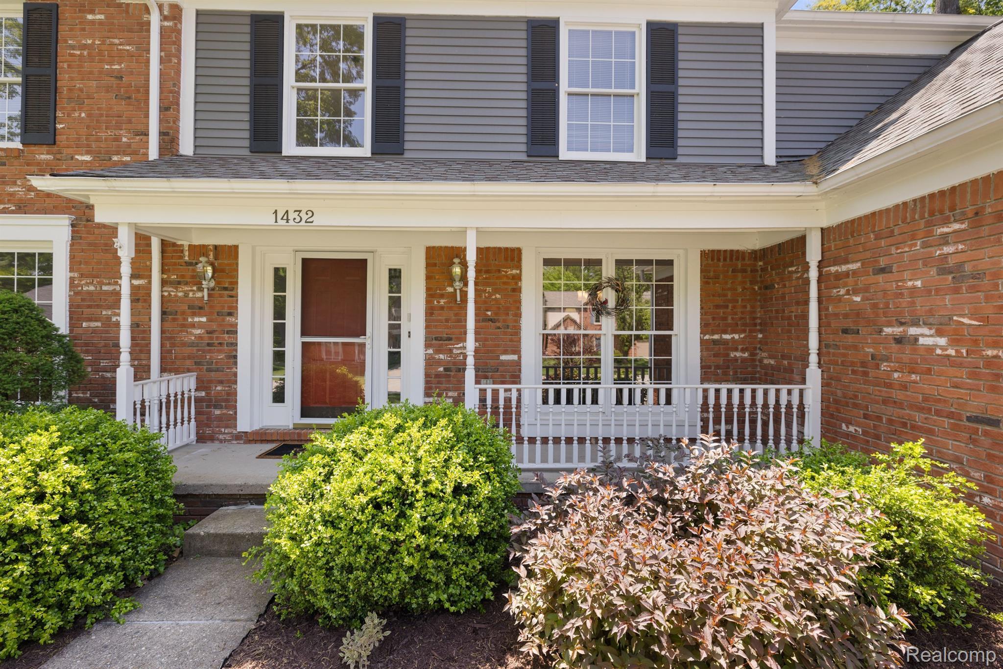 1432 SANDY RIDGE Drive