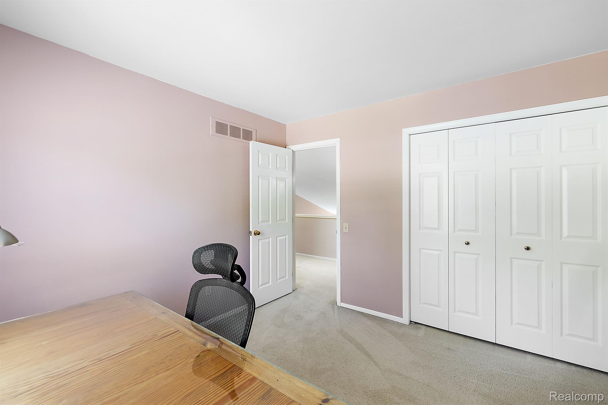 1432 SANDY RIDGE Drive