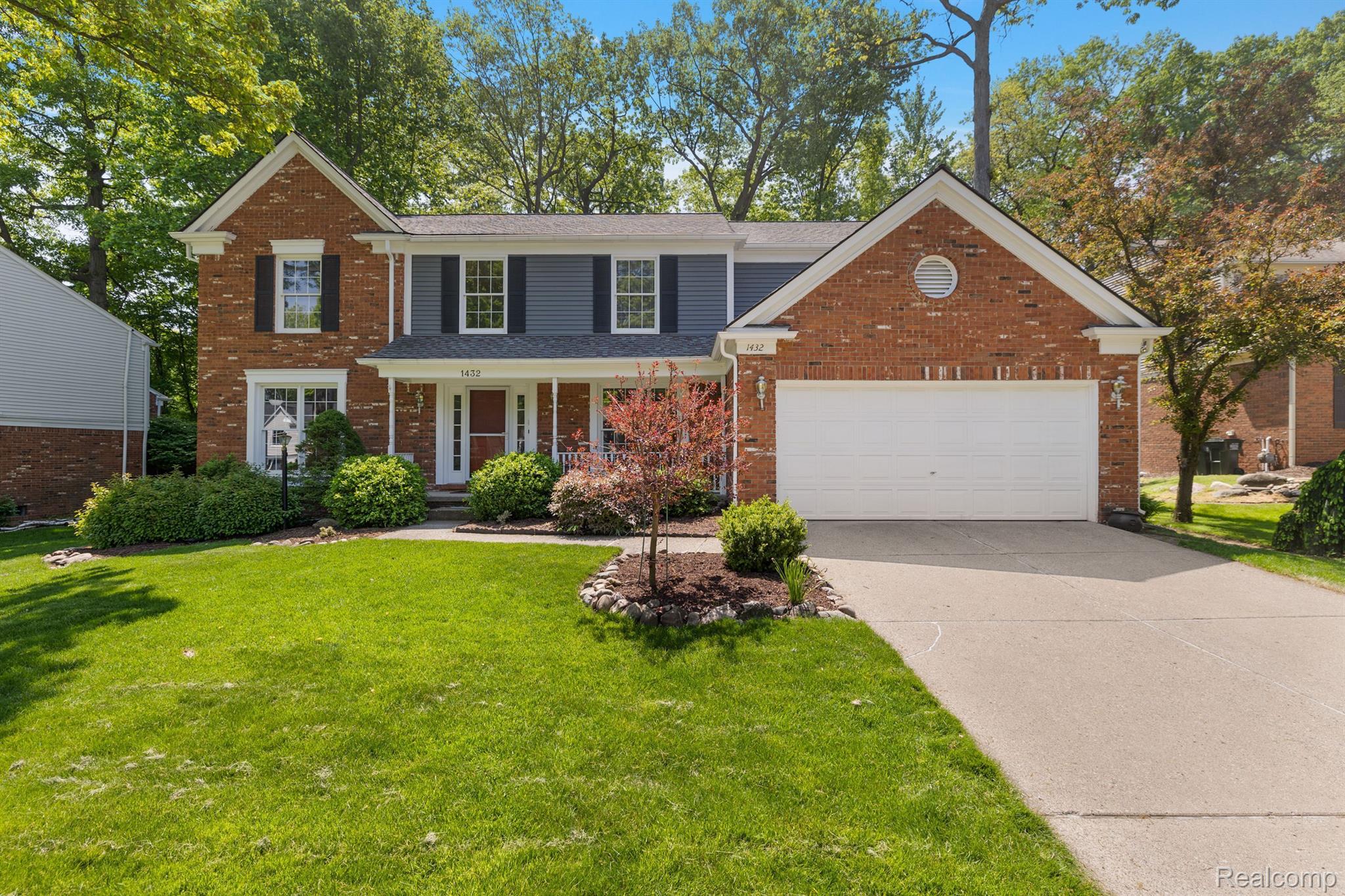 1432 SANDY RIDGE Drive