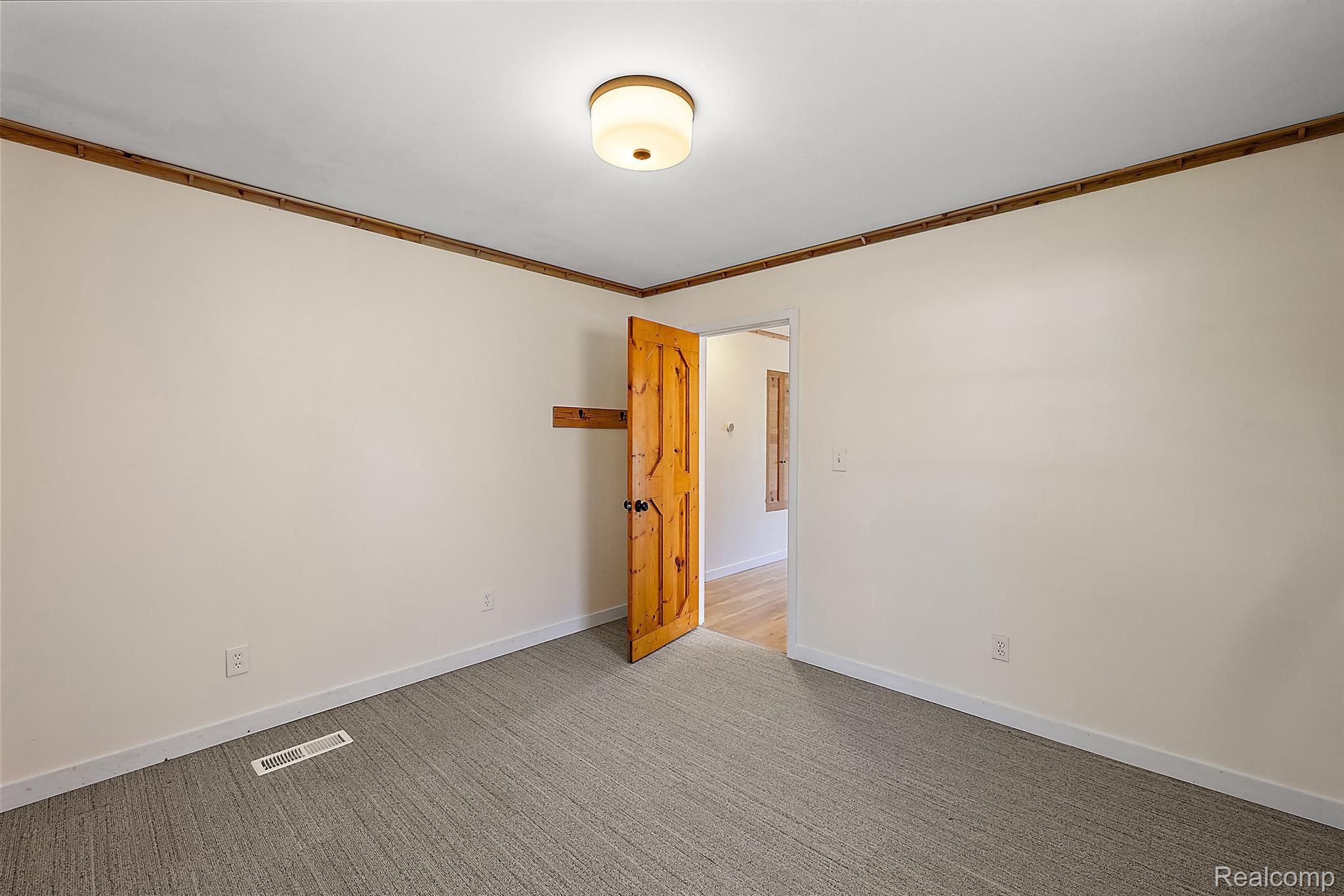 780 CAMBRIDGE Road