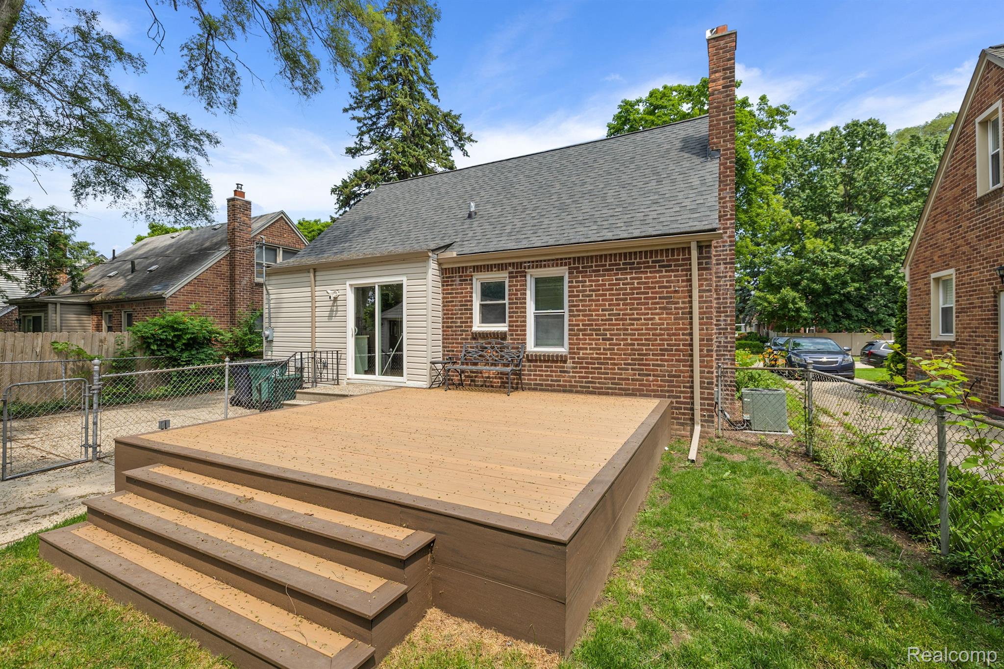 1518 RED RUN Drive