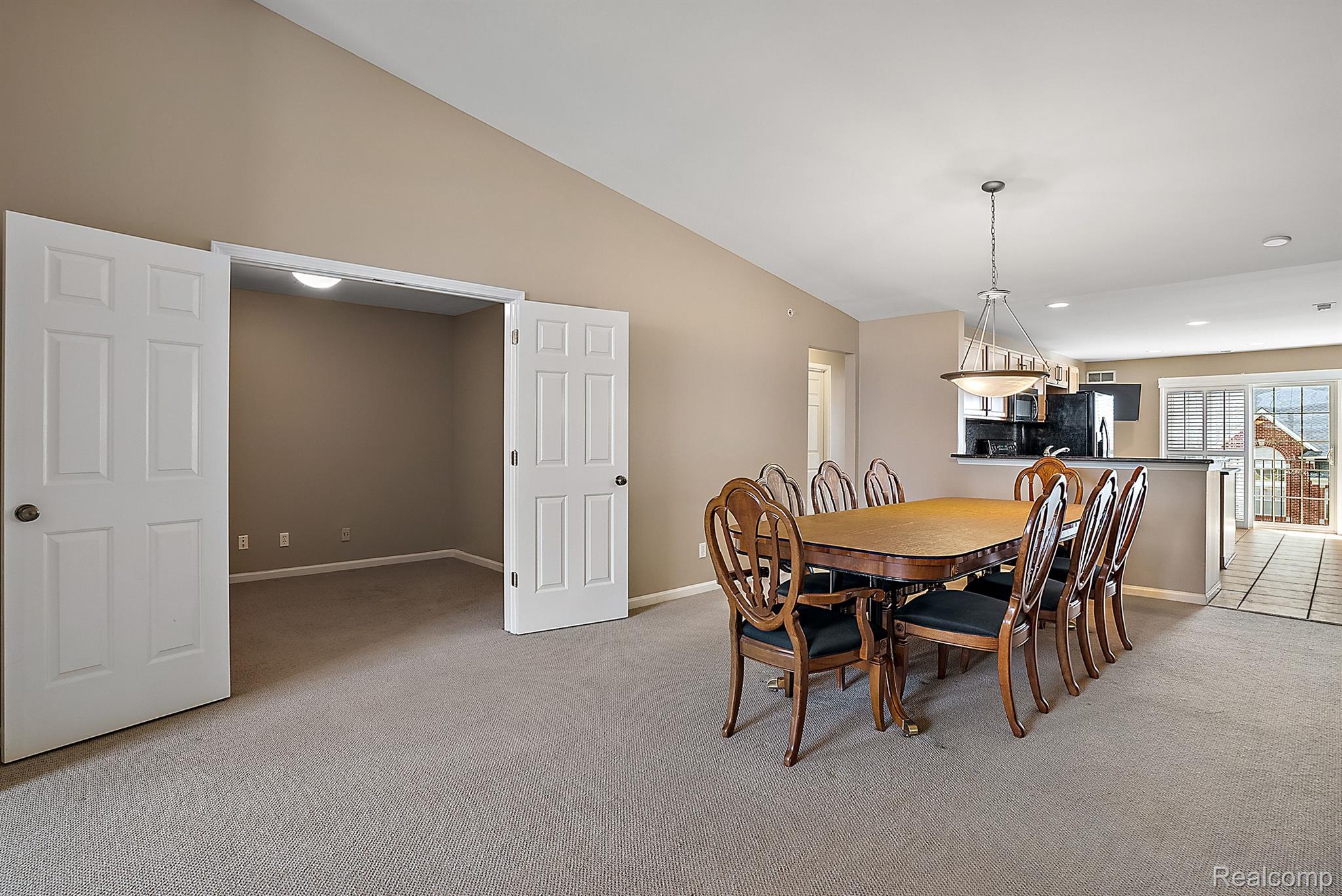 1474 DEVON Lane