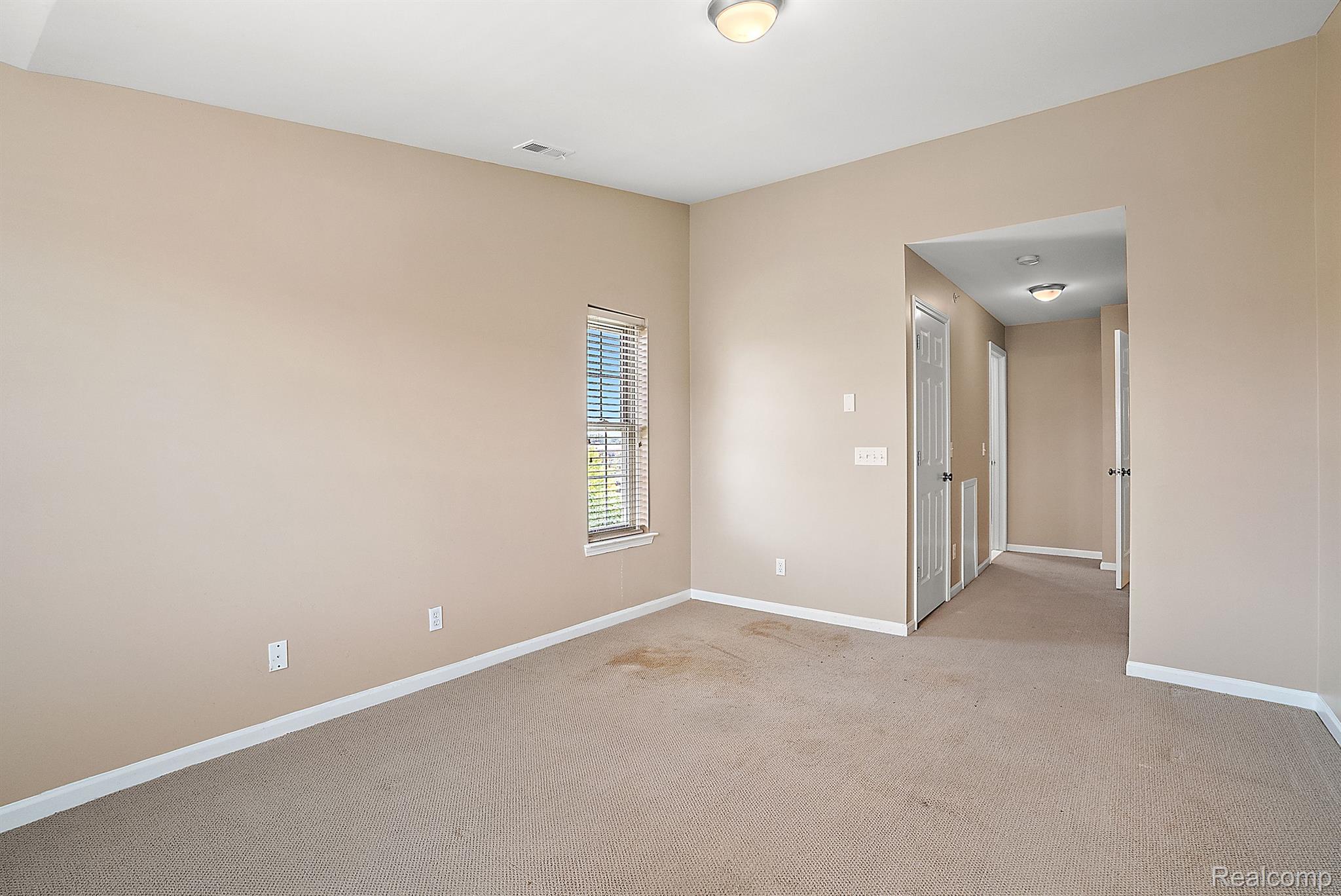 1474 DEVON Lane