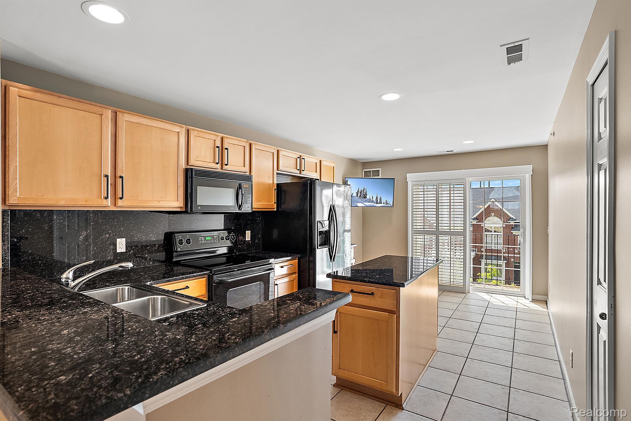 1474 DEVON Lane