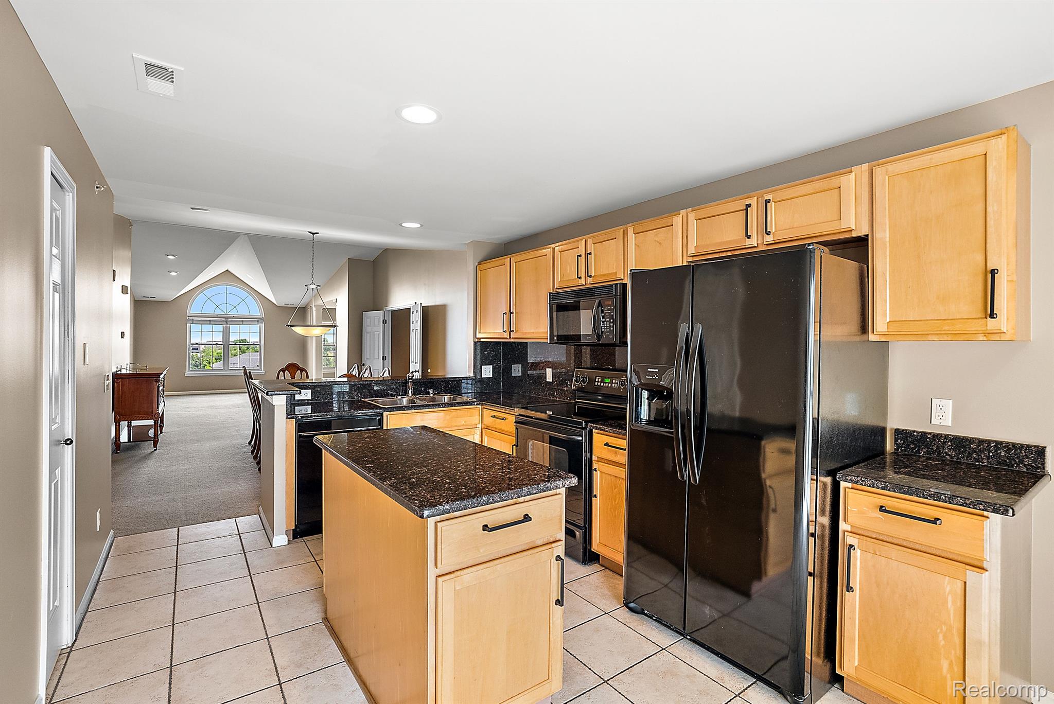 1474 DEVON Lane