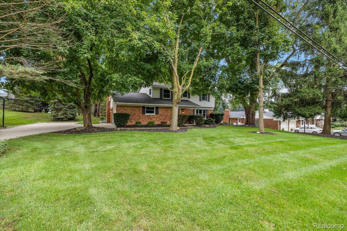 8320 ALLEN Road