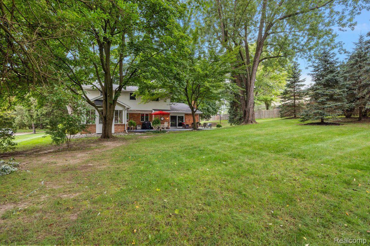 8320 ALLEN Road