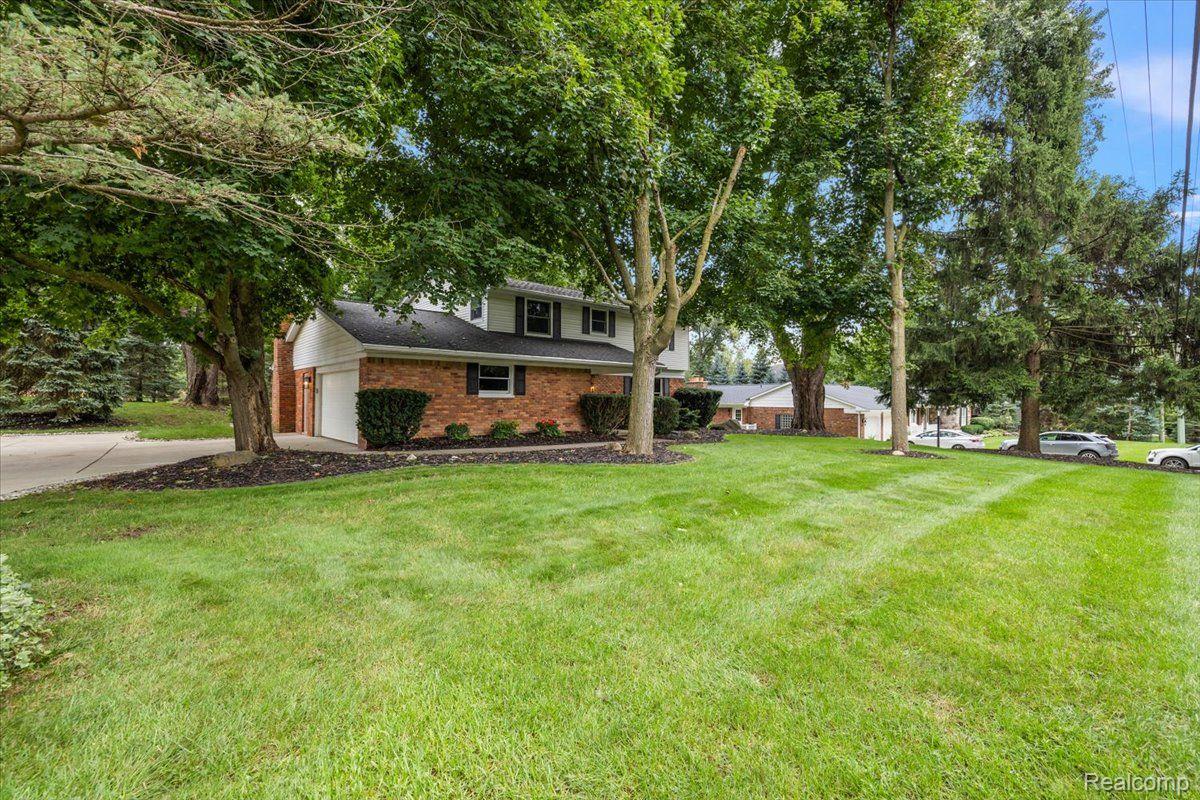 8320 ALLEN Road