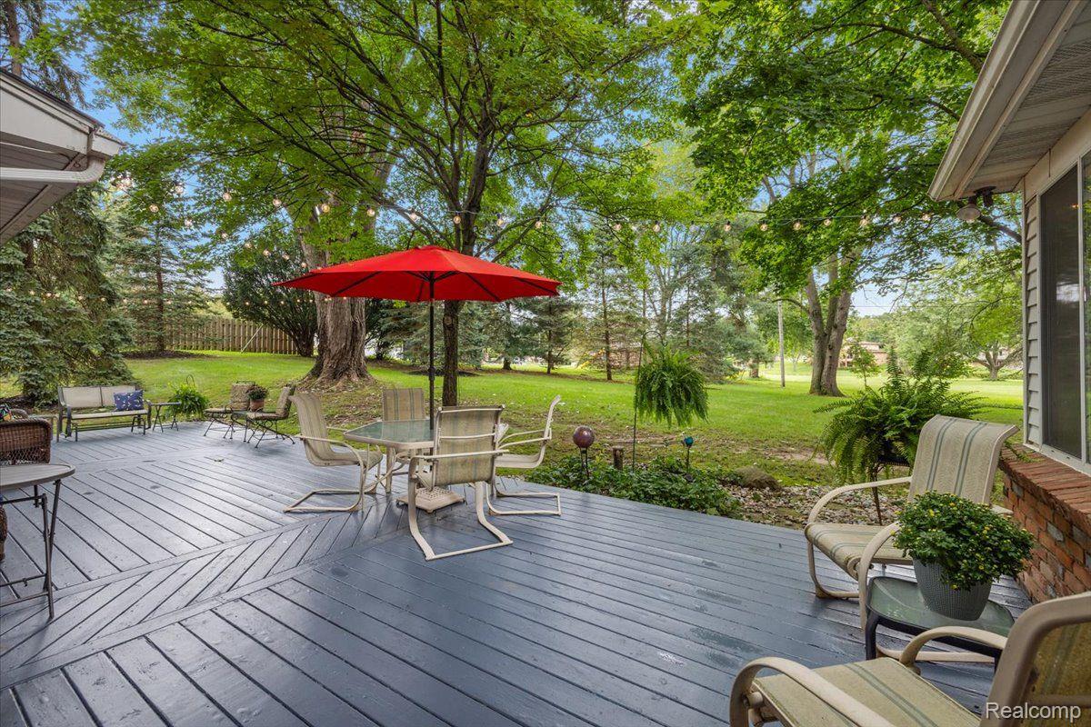 8320 ALLEN Road