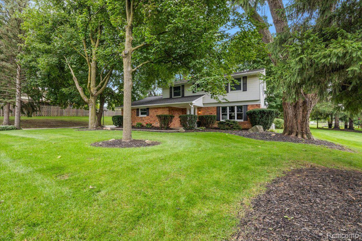 8320 ALLEN Road