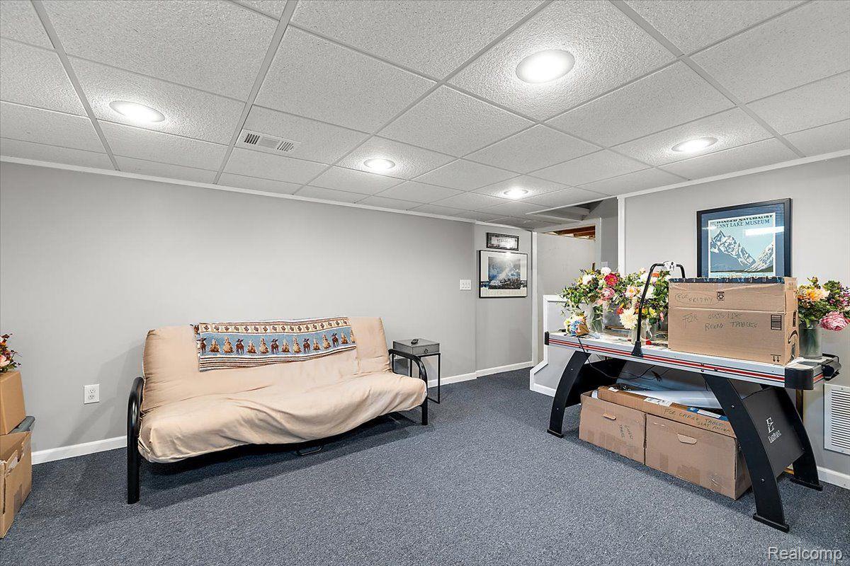 8320 ALLEN Road