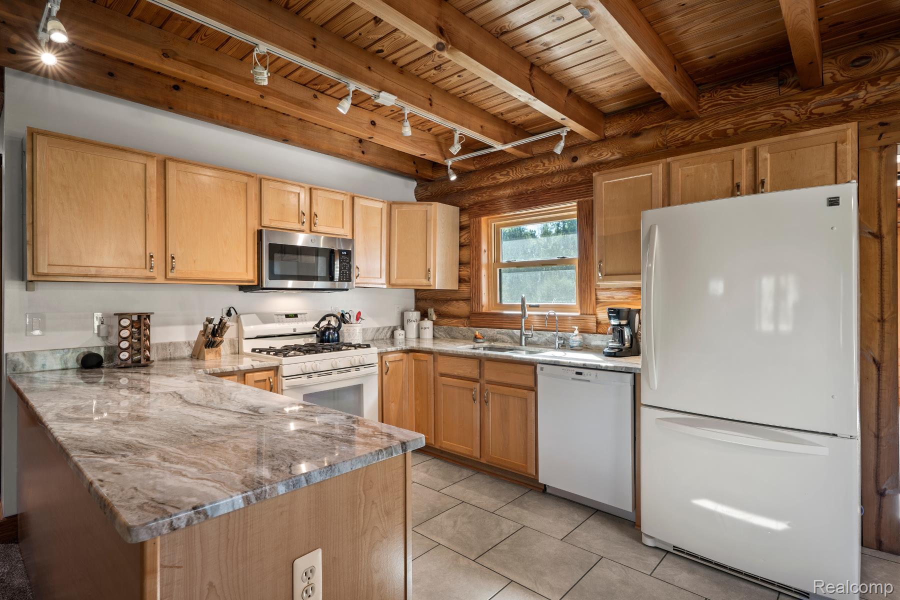 3131 W SCHAFER Road