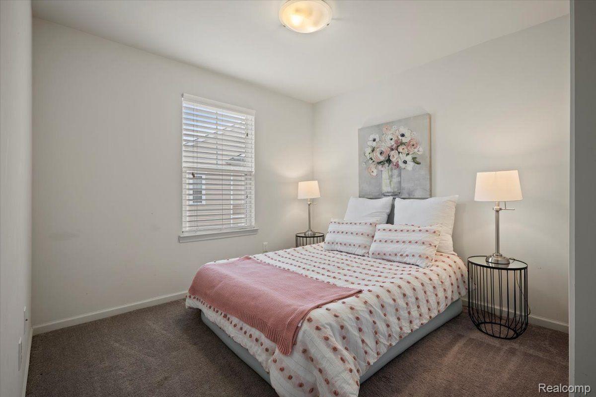 504 MIDLAND Boulevard