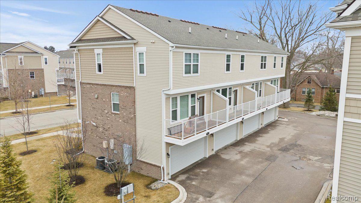 504 MIDLAND Boulevard