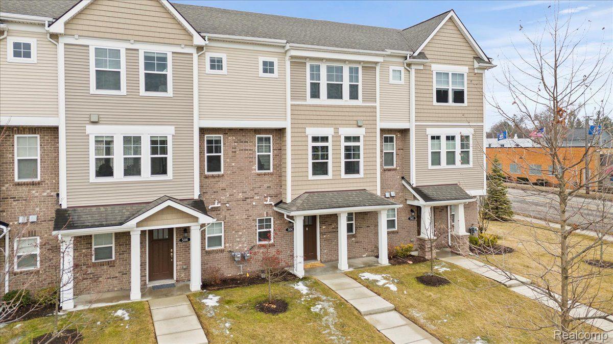 504 MIDLAND Boulevard