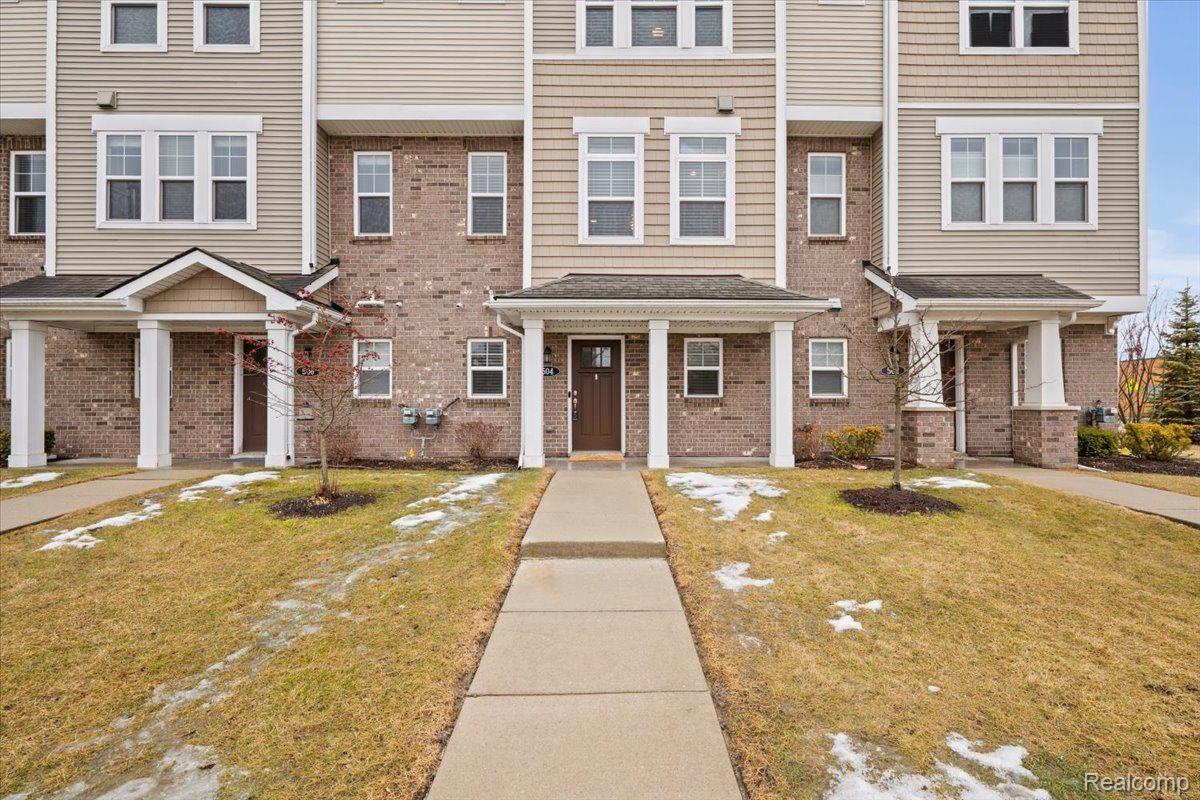 504 MIDLAND Boulevard