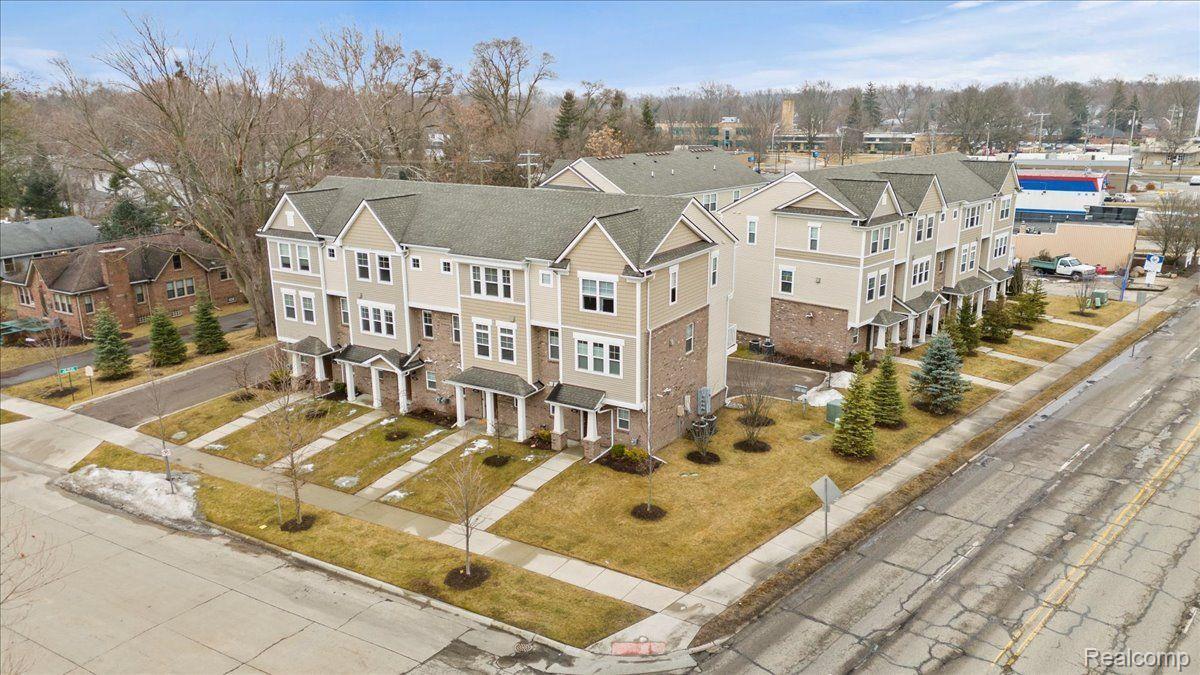 504 MIDLAND Boulevard