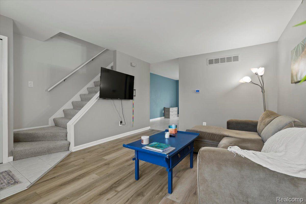 29135 E BRITTANY