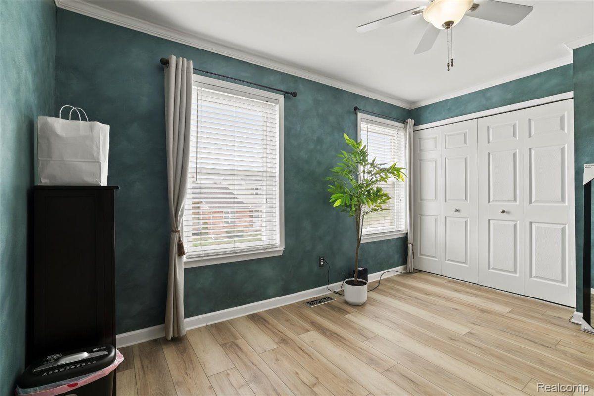 29135 E BRITTANY