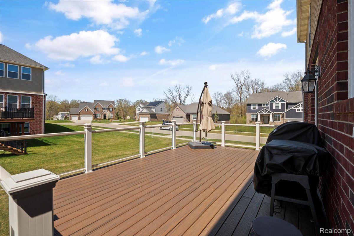 822 BALSAM Circle